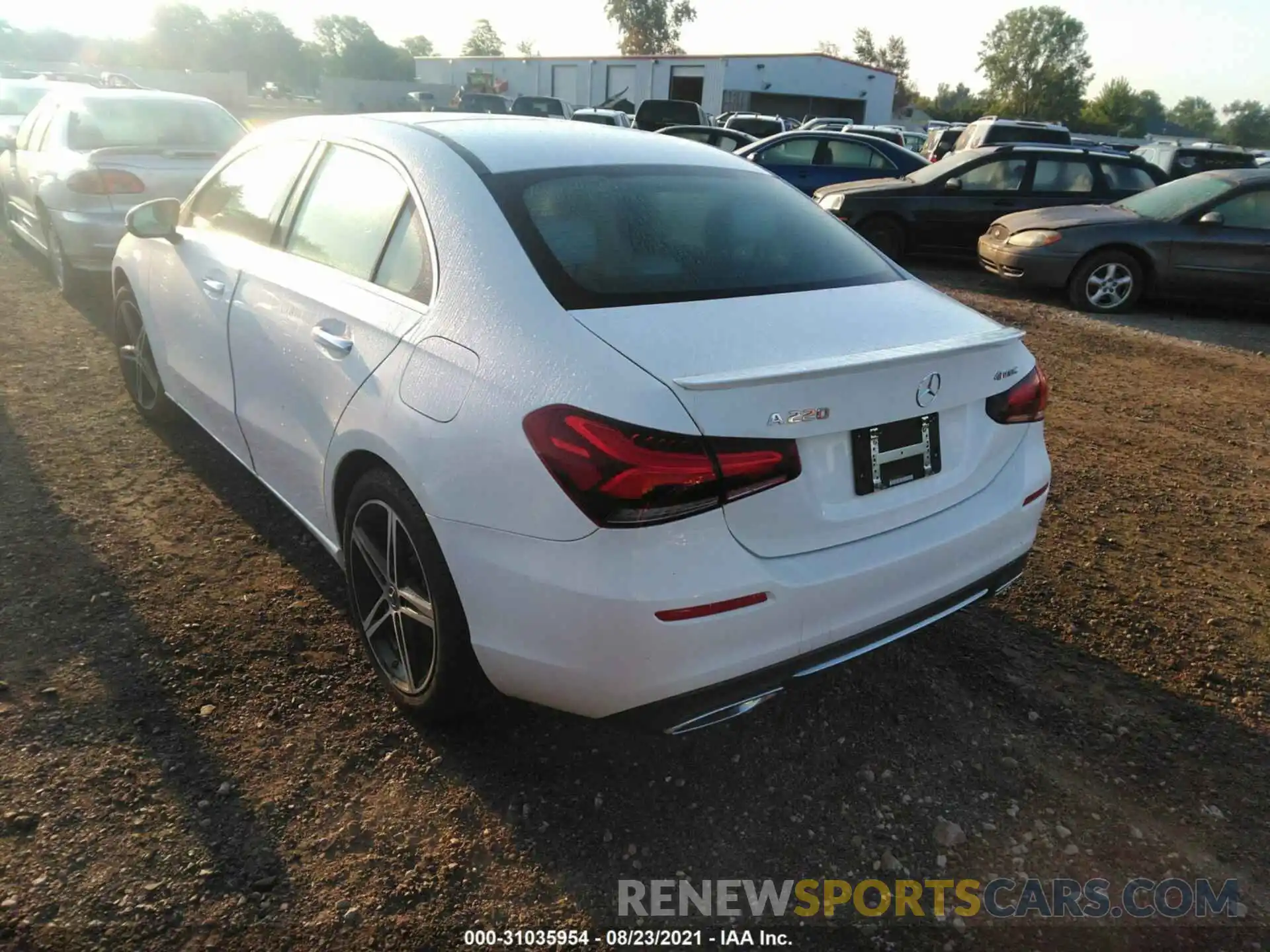 3 Photograph of a damaged car WDD3G4FBXKW007021 MERCEDES-BENZ A-CLASS 2019