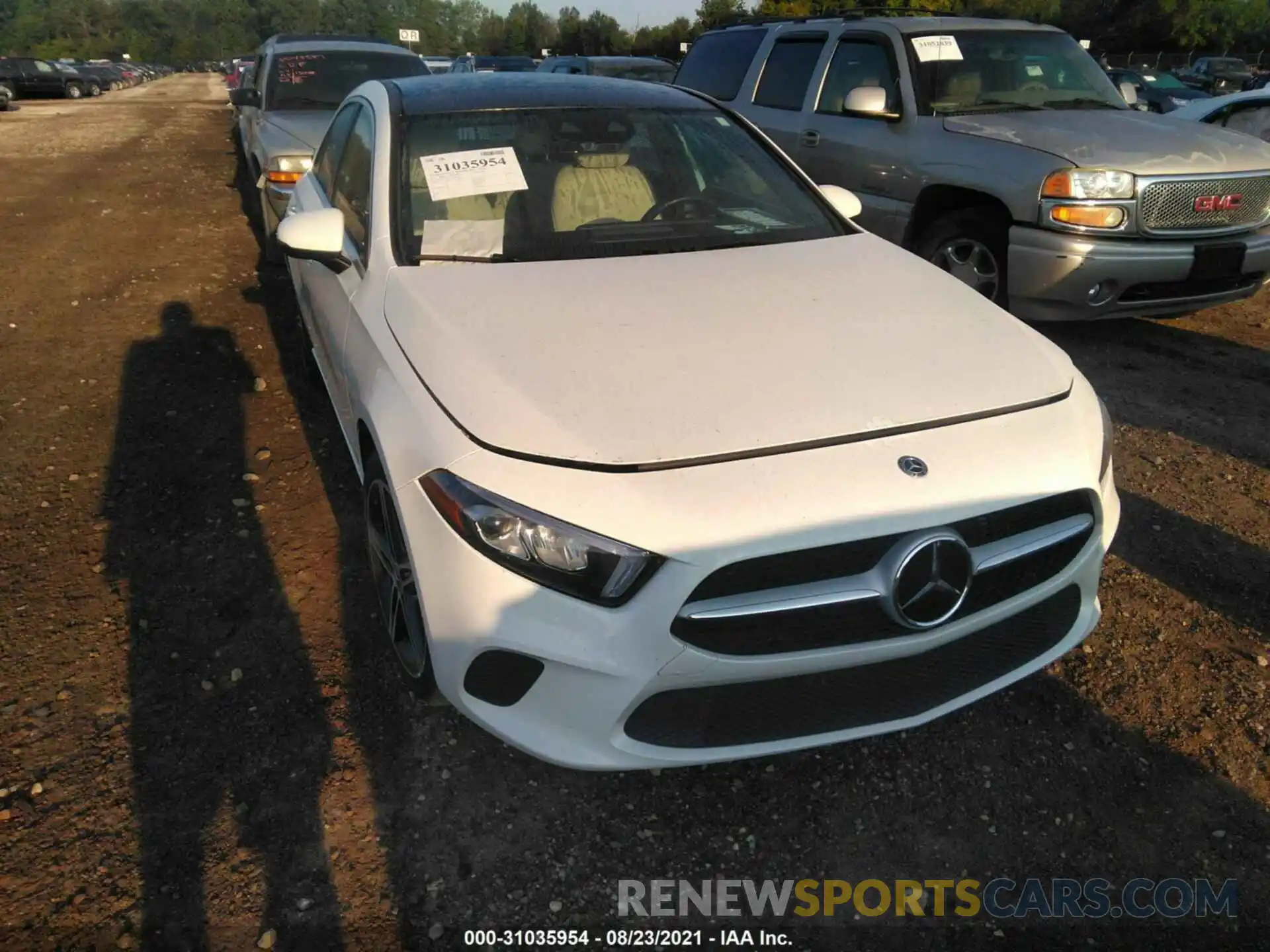 6 Photograph of a damaged car WDD3G4FBXKW007021 MERCEDES-BENZ A-CLASS 2019