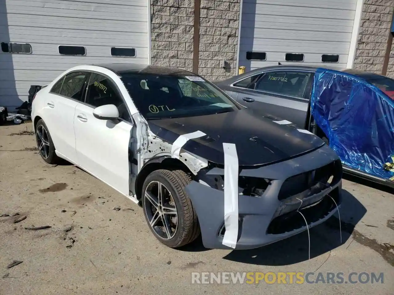 1 Photograph of a damaged car WDD3G4FBXKW012462 MERCEDES-BENZ A-CLASS 2019