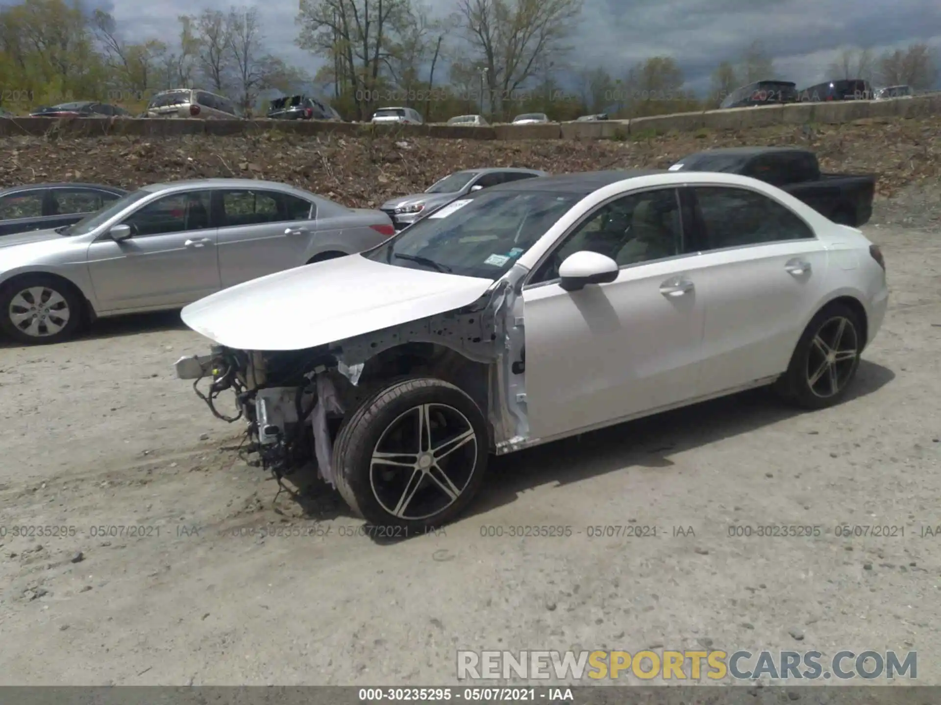 2 Photograph of a damaged car WDD3G4FBXKW019556 MERCEDES-BENZ A-CLASS 2019