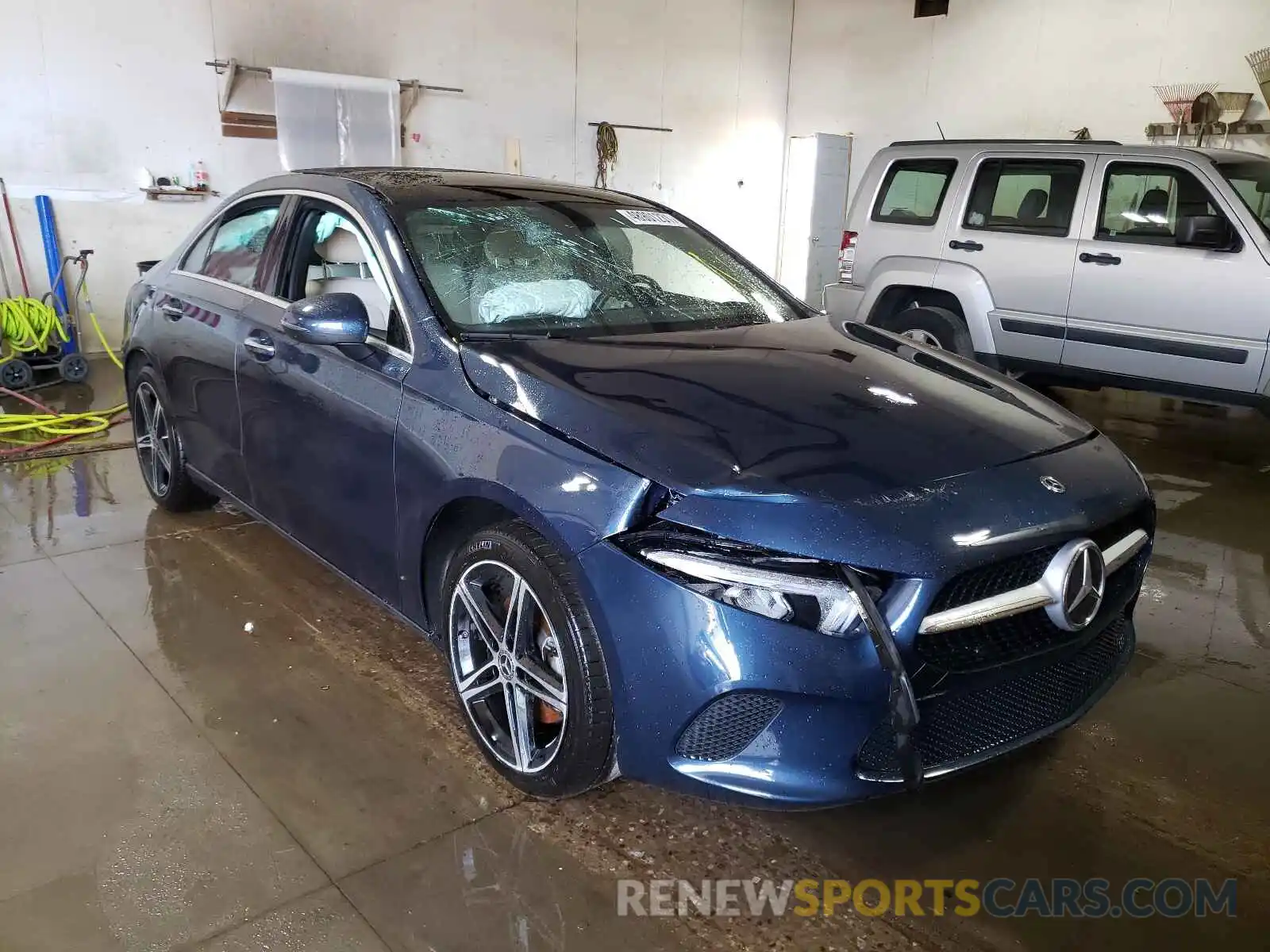 1 Photograph of a damaged car WDD3G4FBXKW020674 MERCEDES-BENZ A-CLASS 2019