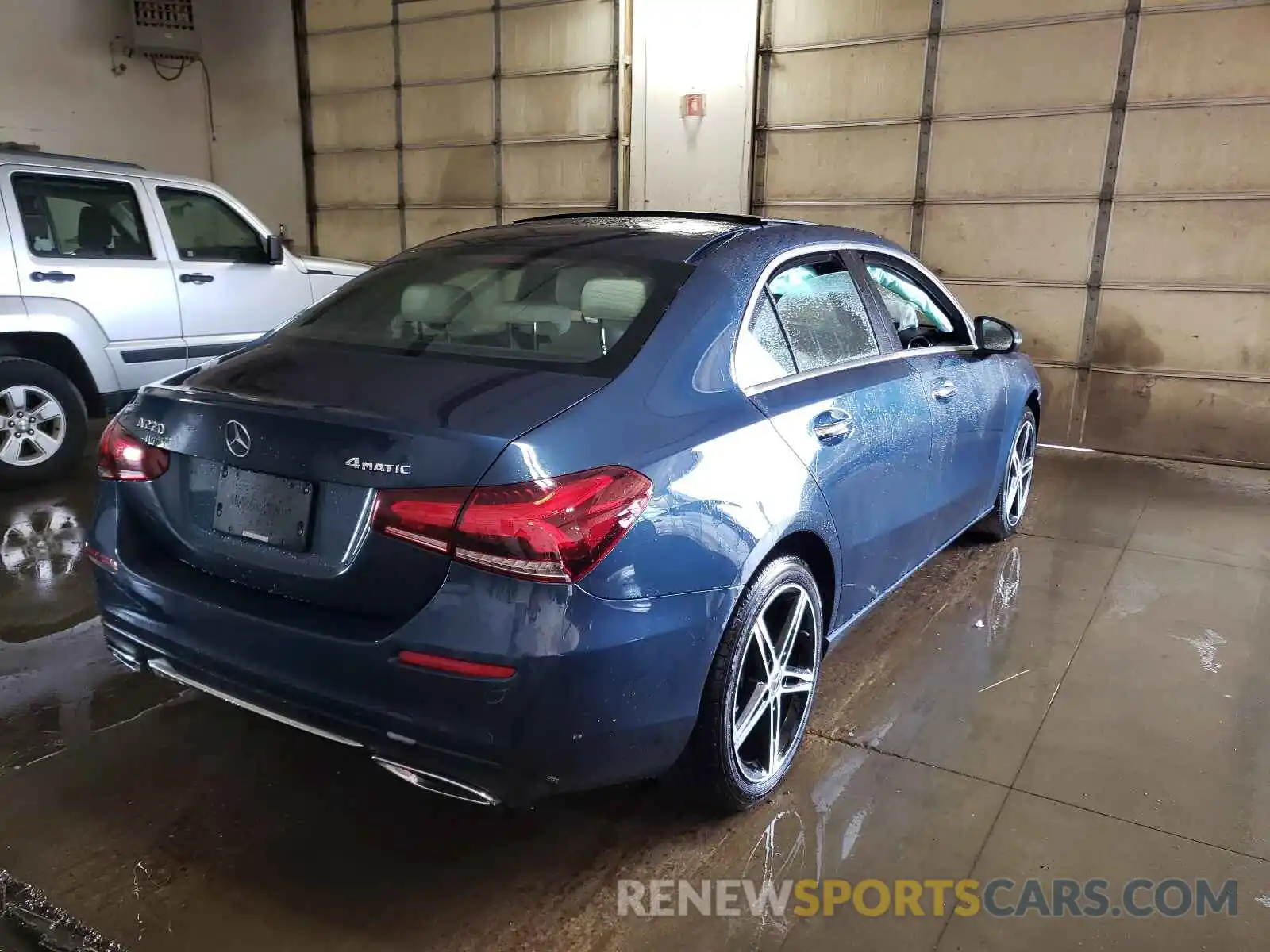 4 Photograph of a damaged car WDD3G4FBXKW020674 MERCEDES-BENZ A-CLASS 2019