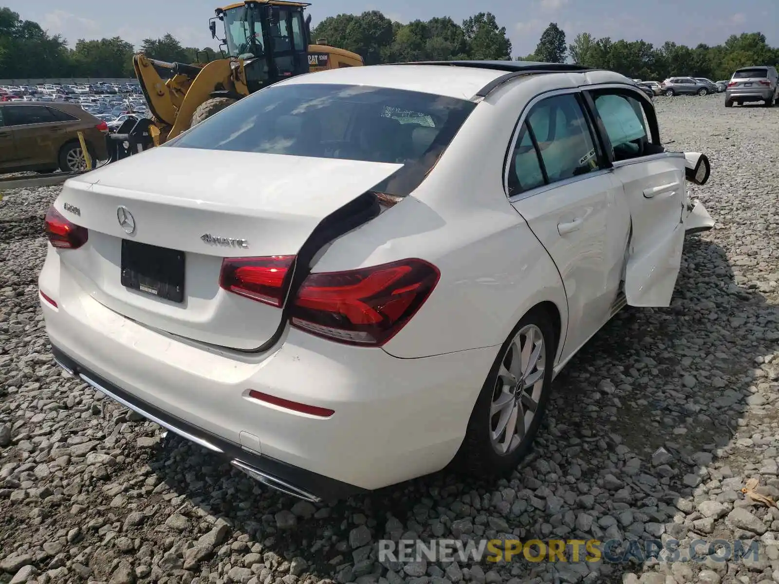 4 Photograph of a damaged car WDD3G4FBXKW021677 MERCEDES-BENZ A-CLASS 2019