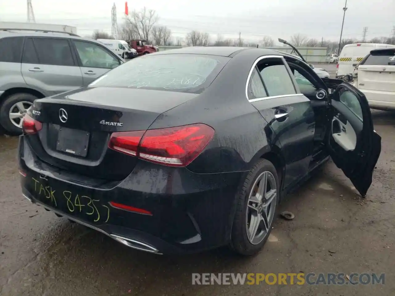 4 Photograph of a damaged car WDD3G4FBXKW022487 MERCEDES-BENZ A-CLASS 2019