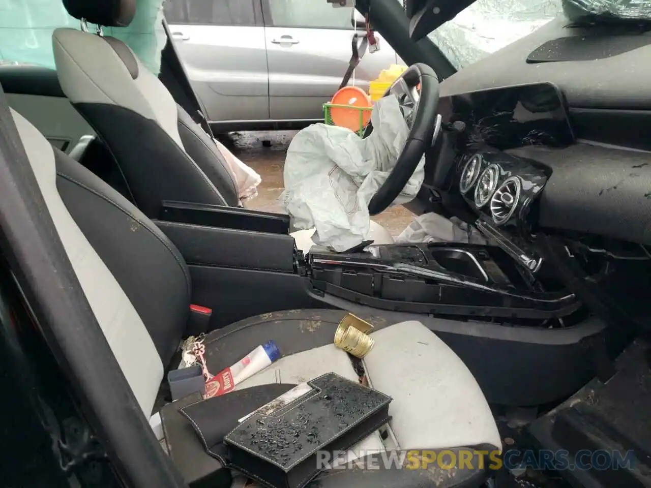 5 Photograph of a damaged car WDD3G4FBXKW022487 MERCEDES-BENZ A-CLASS 2019