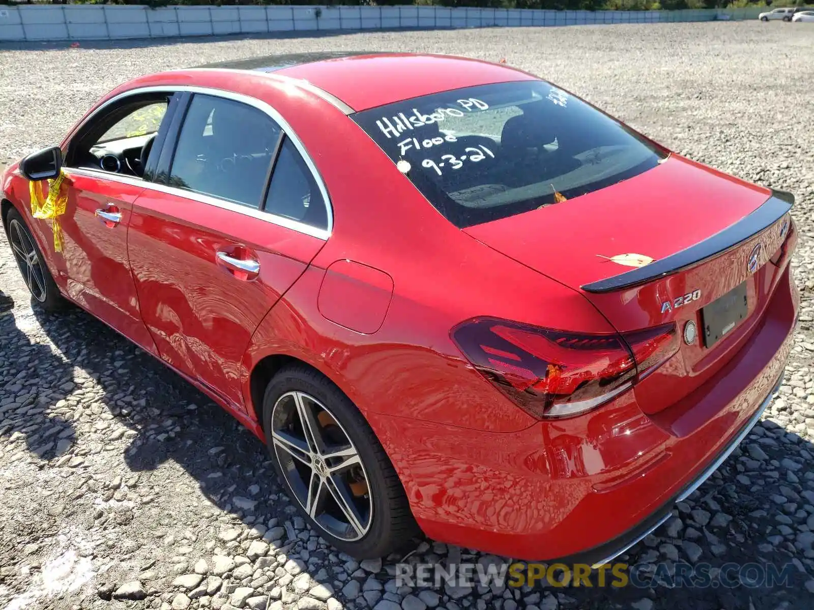 3 Photograph of a damaged car WDD3G4FBXKW022800 MERCEDES-BENZ A-CLASS 2019