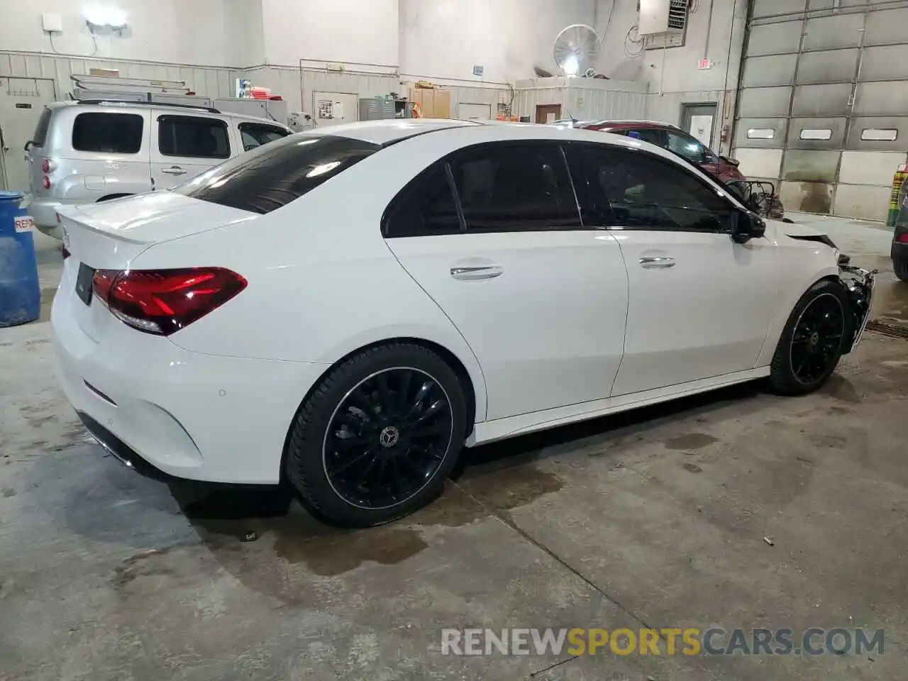 3 Photograph of a damaged car W1K3G4EB0LJ203307 MERCEDES-BENZ A-CLASS 2020