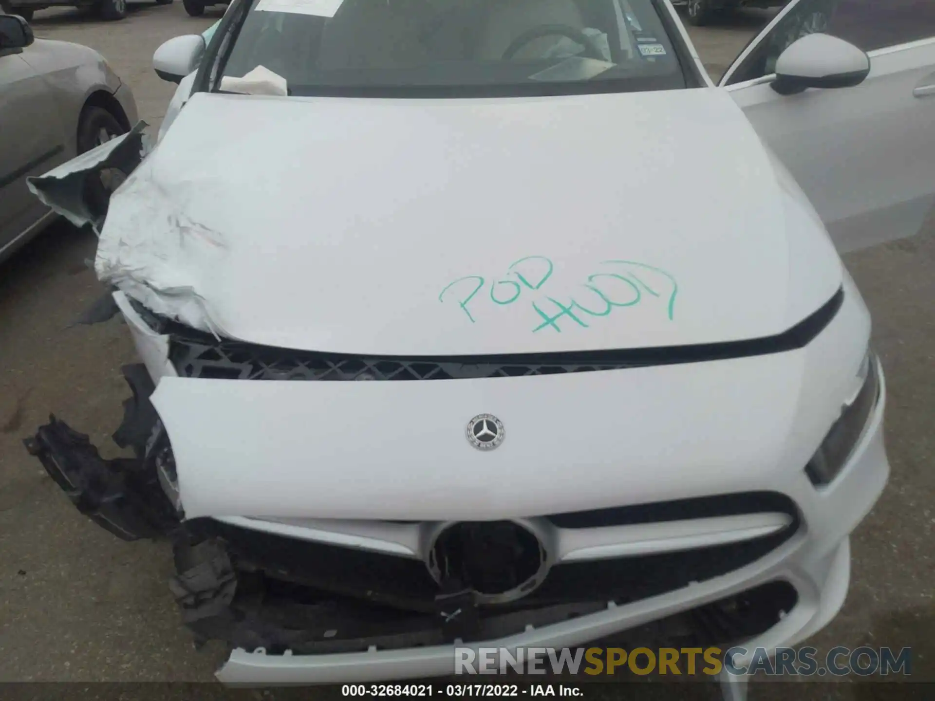 10 Photograph of a damaged car W1K3G4EB0LJ203758 MERCEDES-BENZ A-CLASS 2020