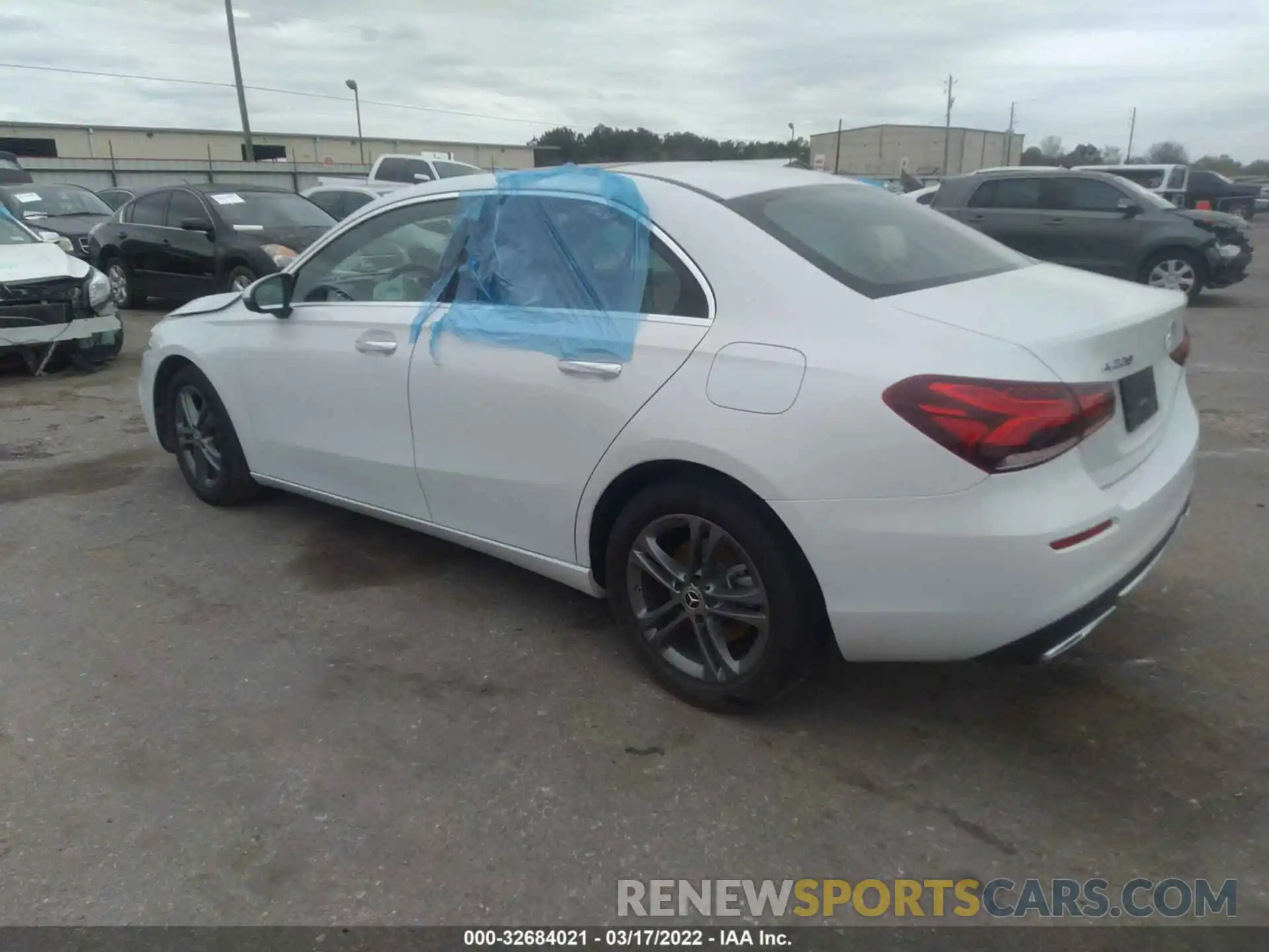 3 Photograph of a damaged car W1K3G4EB0LJ203758 MERCEDES-BENZ A-CLASS 2020