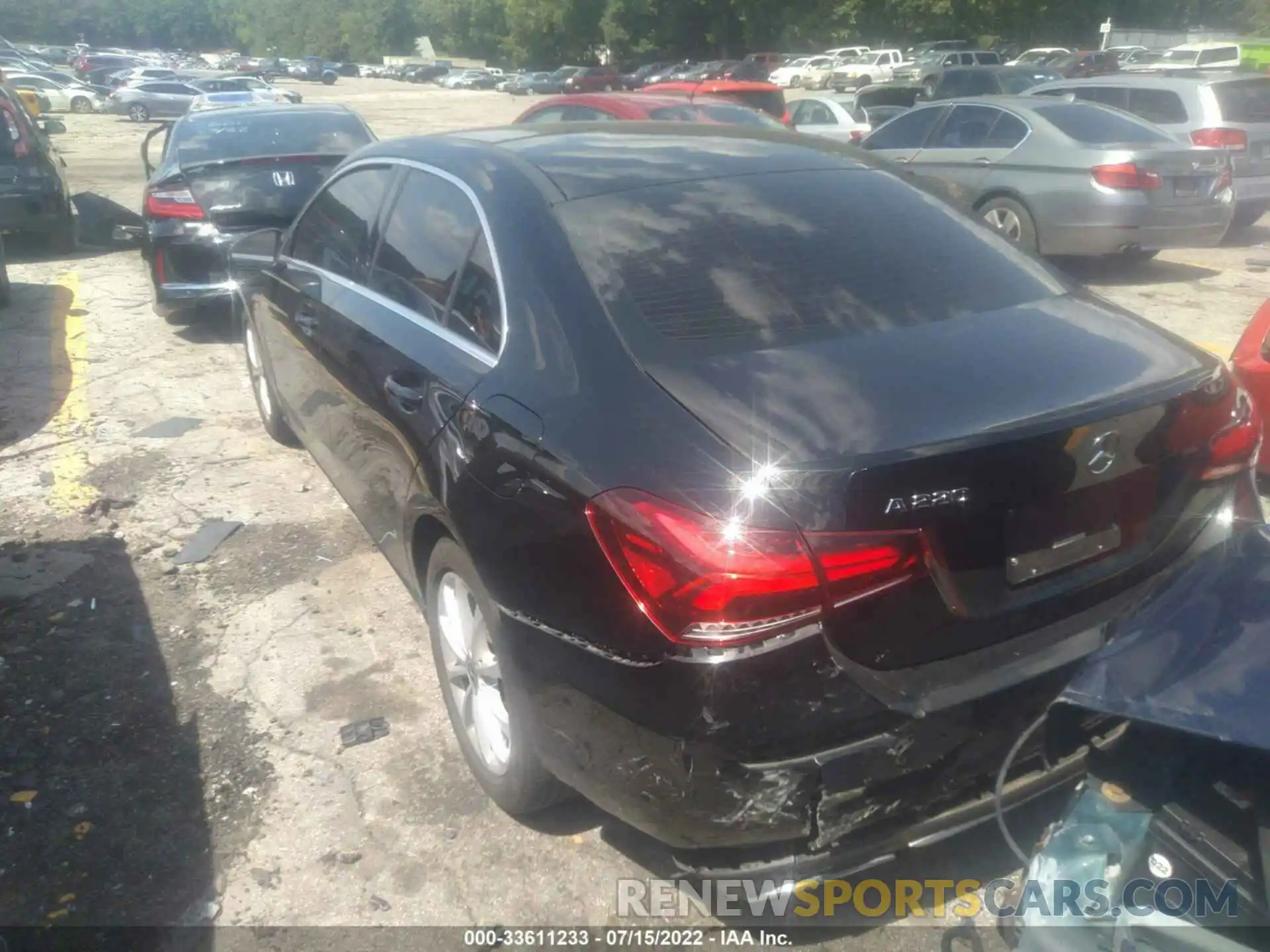 3 Photograph of a damaged car W1K3G4EB1LJ205535 MERCEDES-BENZ A-CLASS 2020