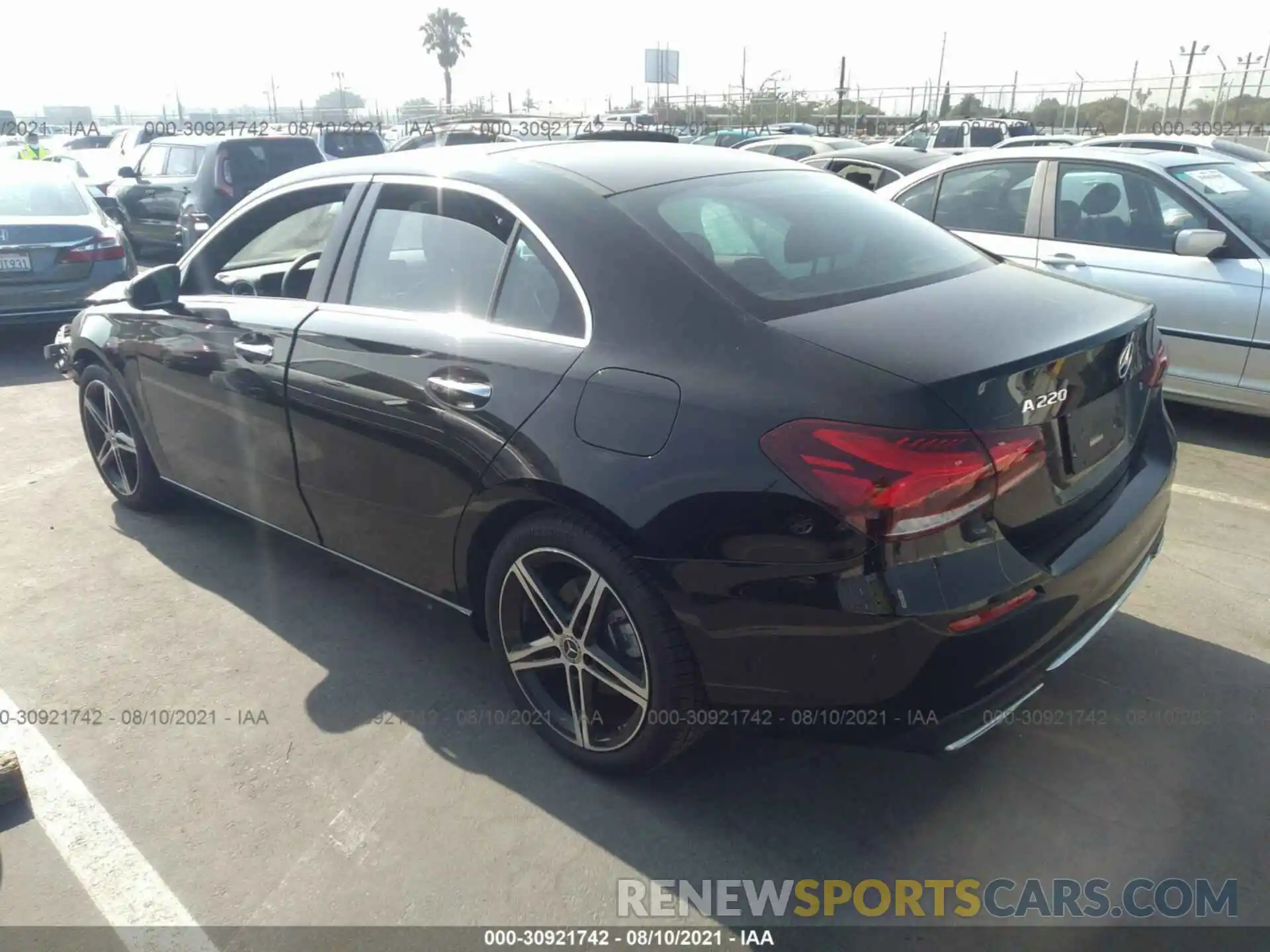 3 Photograph of a damaged car W1K3G4EB1LJ208466 MERCEDES-BENZ A-CLASS 2020