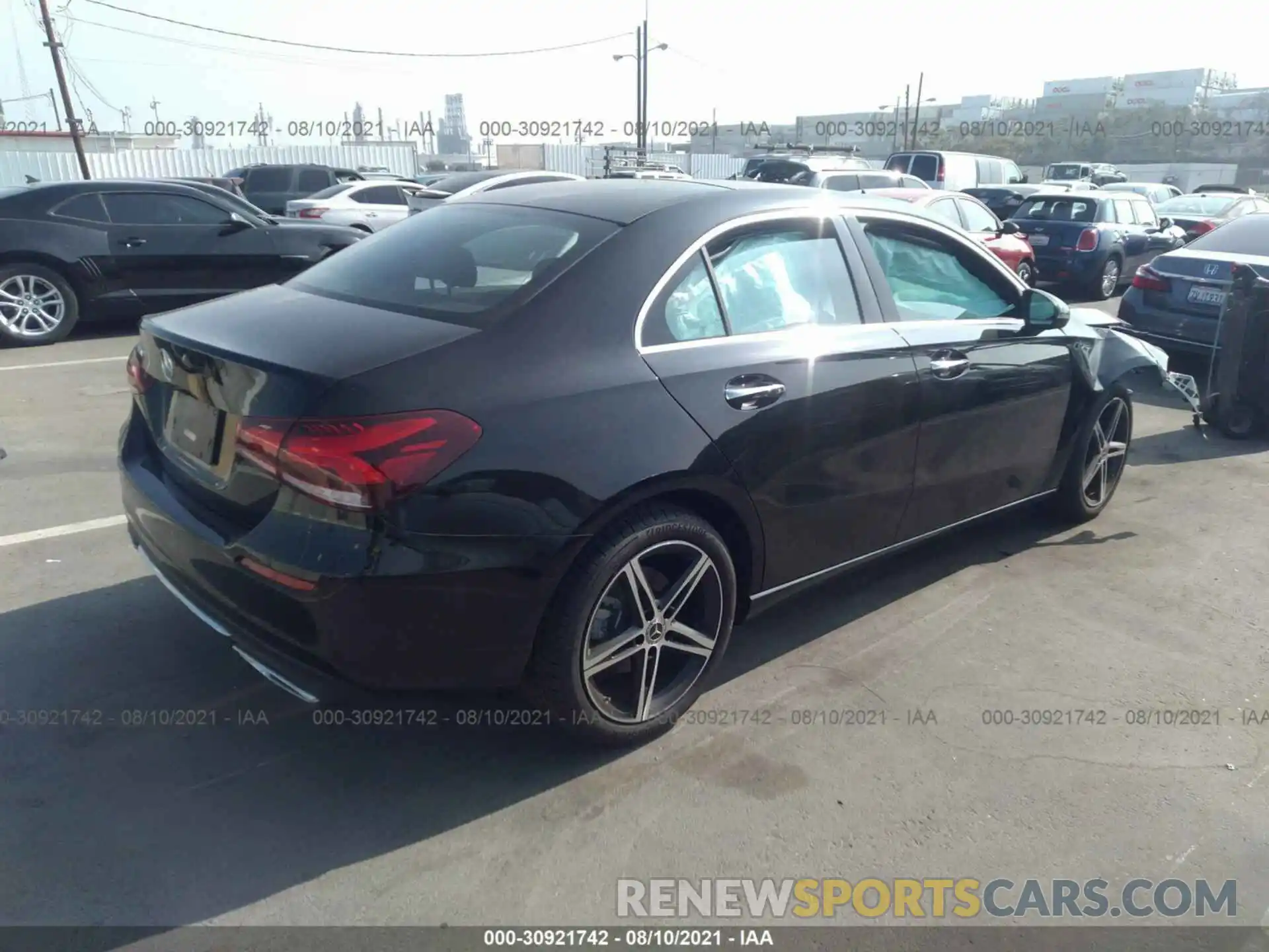 4 Photograph of a damaged car W1K3G4EB1LJ208466 MERCEDES-BENZ A-CLASS 2020