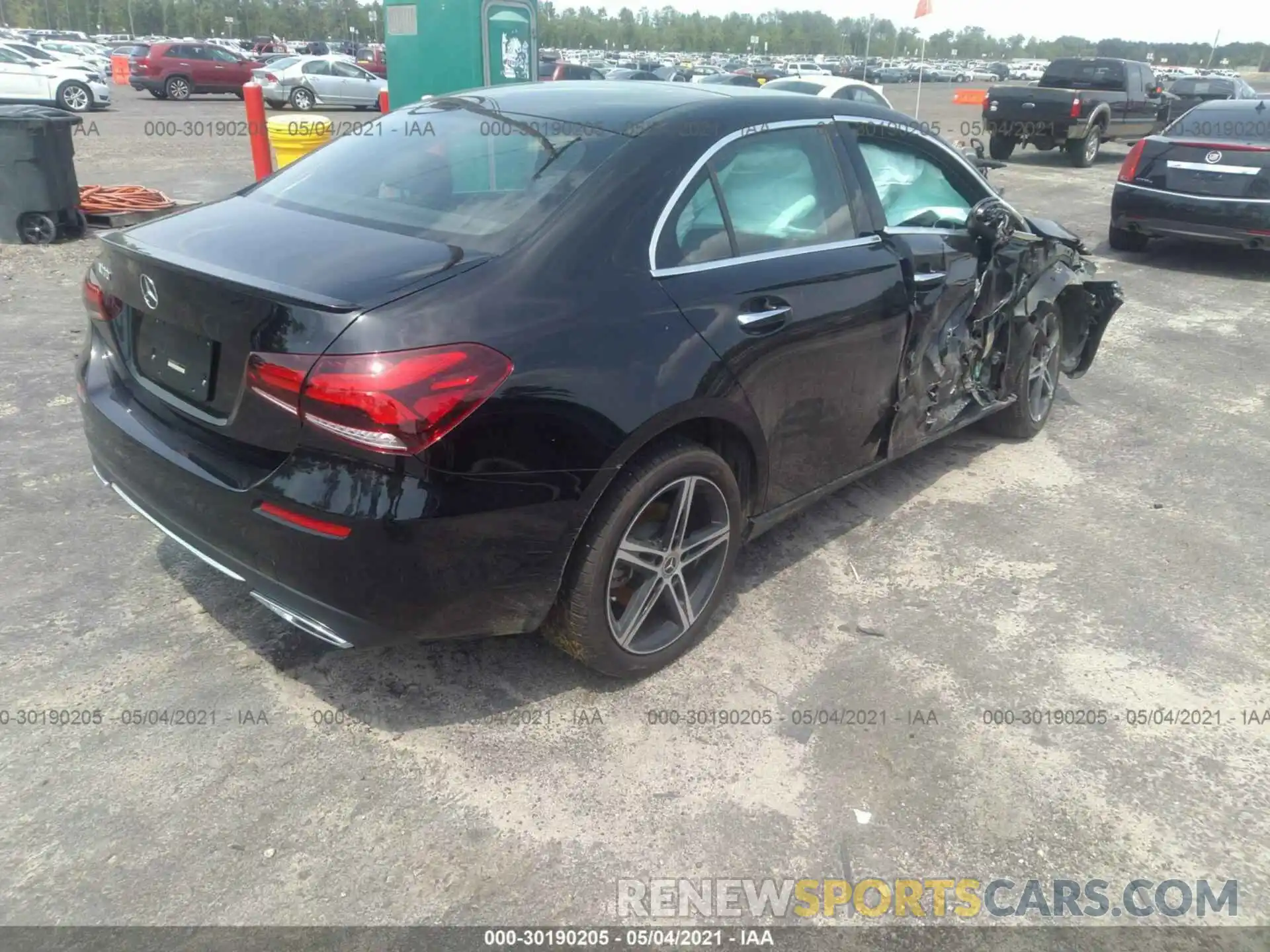 4 Photograph of a damaged car W1K3G4EB2LJ213756 MERCEDES-BENZ A-CLASS 2020