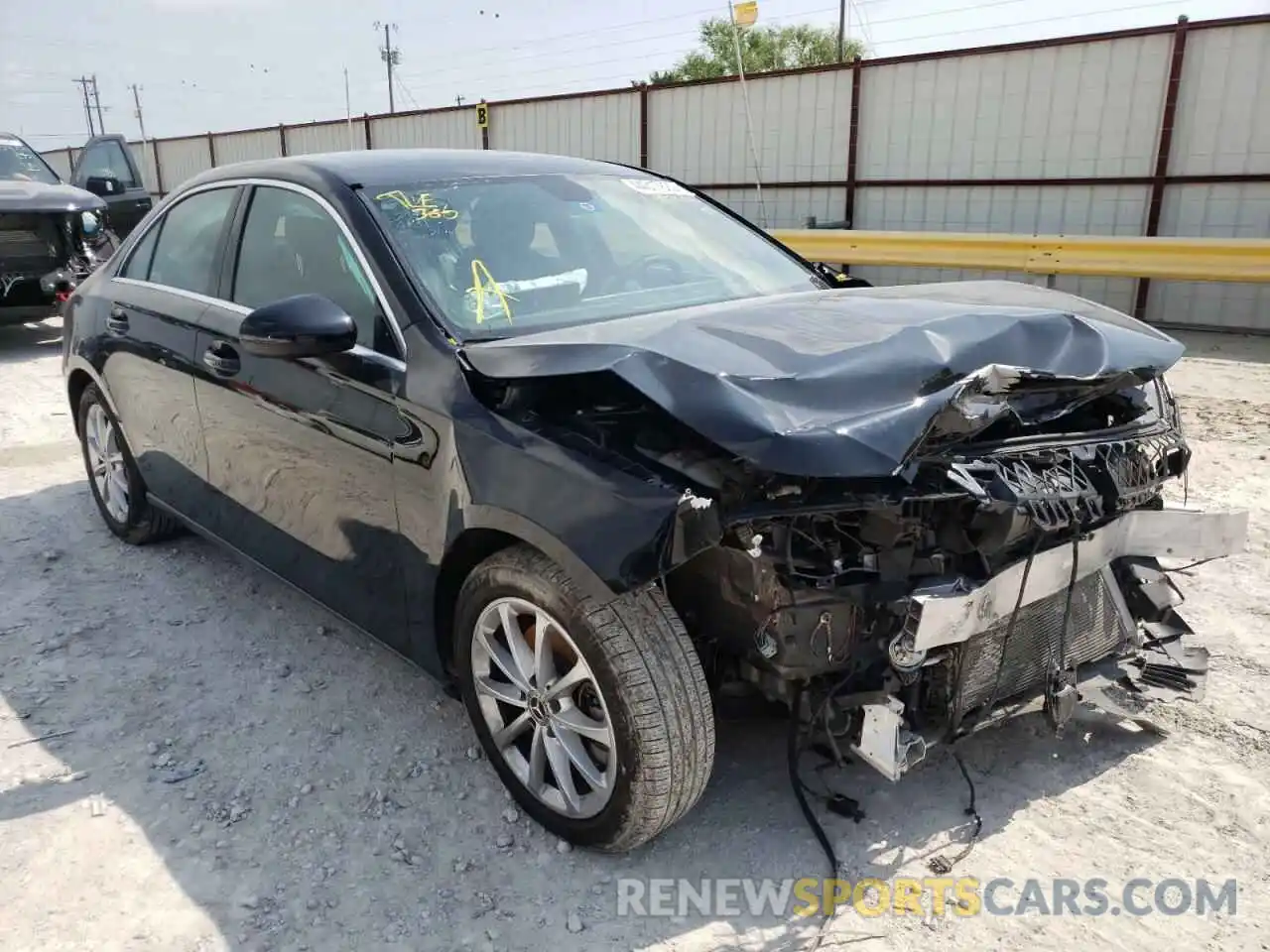 1 Photograph of a damaged car W1K3G4EB2LW047676 MERCEDES-BENZ A-CLASS 2020