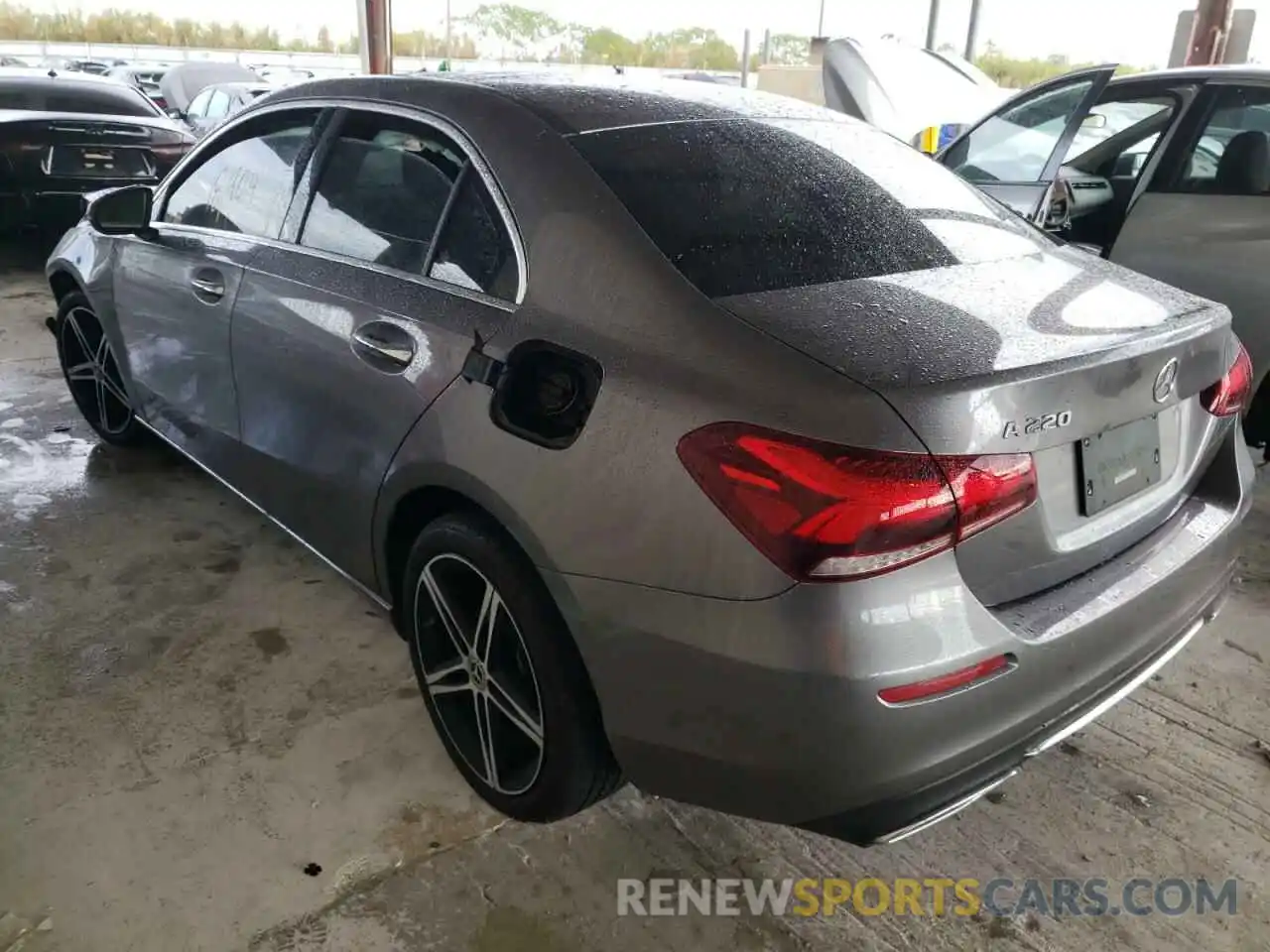 3 Photograph of a damaged car W1K3G4EB3LJ214687 MERCEDES-BENZ A-CLASS 2020