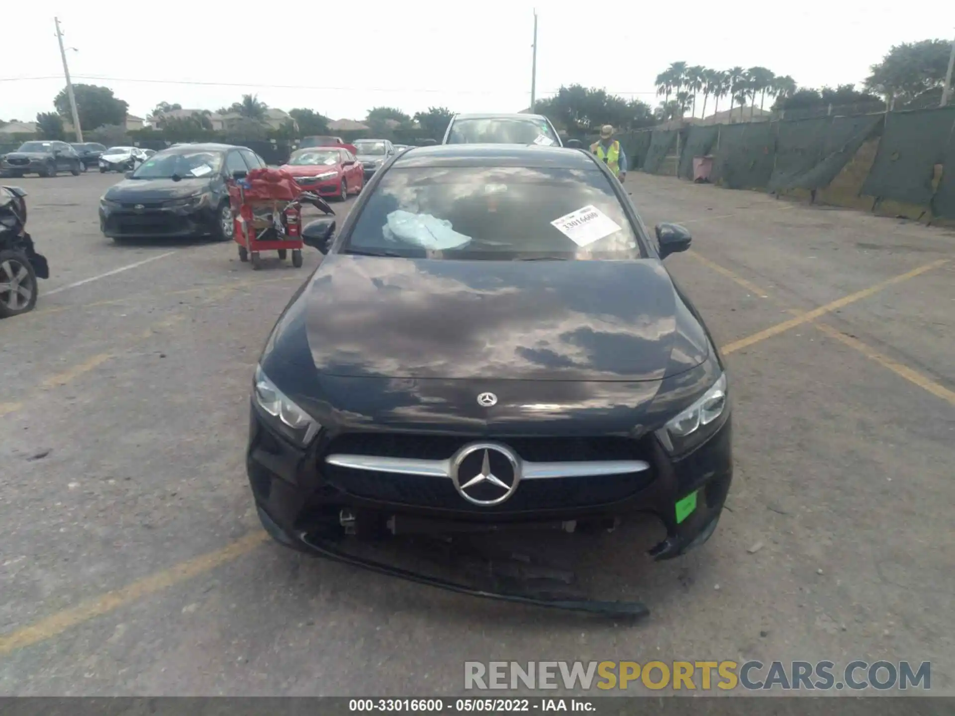 6 Photograph of a damaged car W1K3G4EB3LJ219940 MERCEDES-BENZ A-CLASS 2020