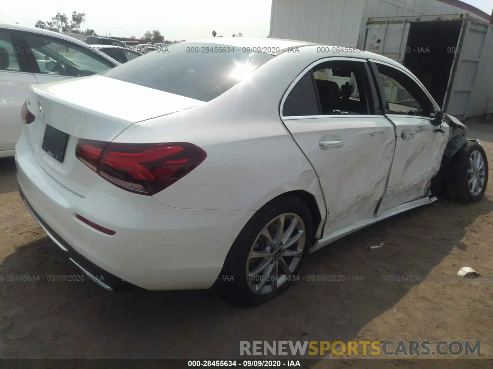 4 Photograph of a damaged car W1K3G4EB3LW044933 MERCEDES-BENZ A-CLASS 2020