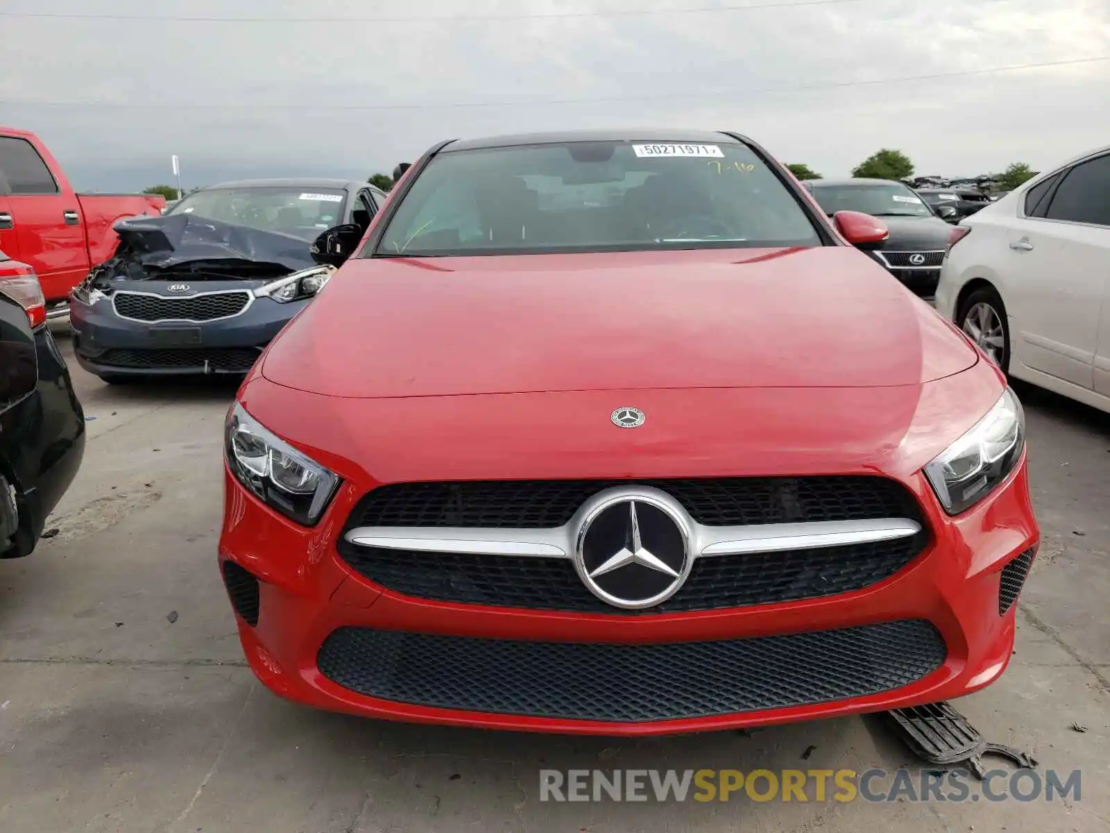 9 Photograph of a damaged car W1K3G4EB3LW047704 MERCEDES-BENZ A-CLASS 2020