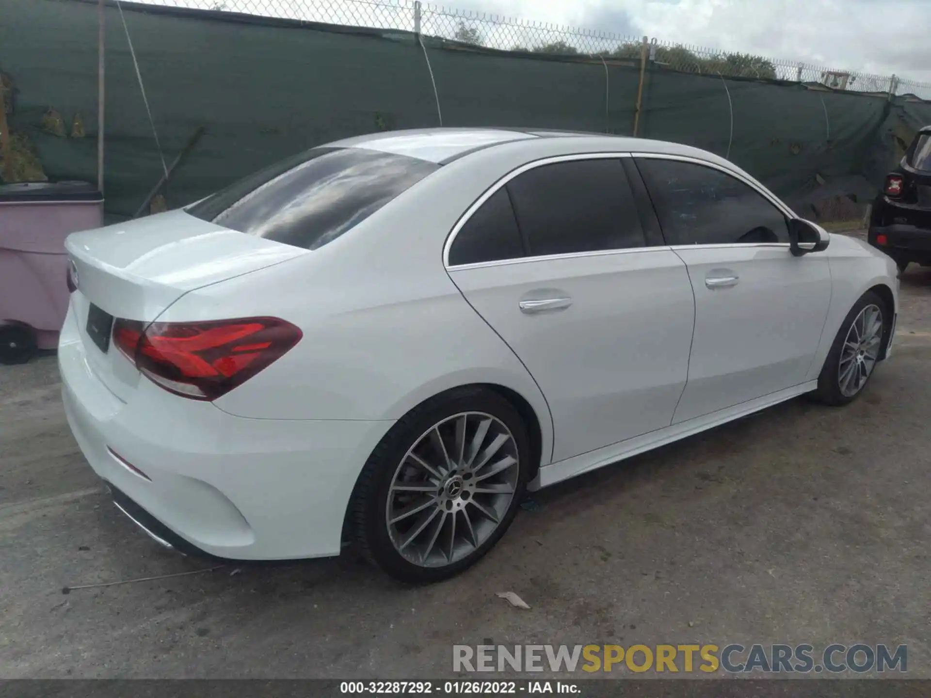 4 Photograph of a damaged car W1K3G4EB4LJ206601 MERCEDES-BENZ A-CLASS 2020