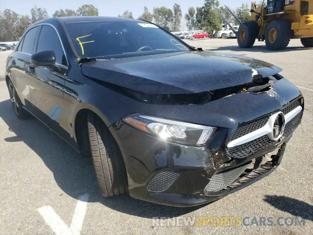 1 Photograph of a damaged car W1K3G4EB4LJ207375 MERCEDES-BENZ A-CLASS 2020