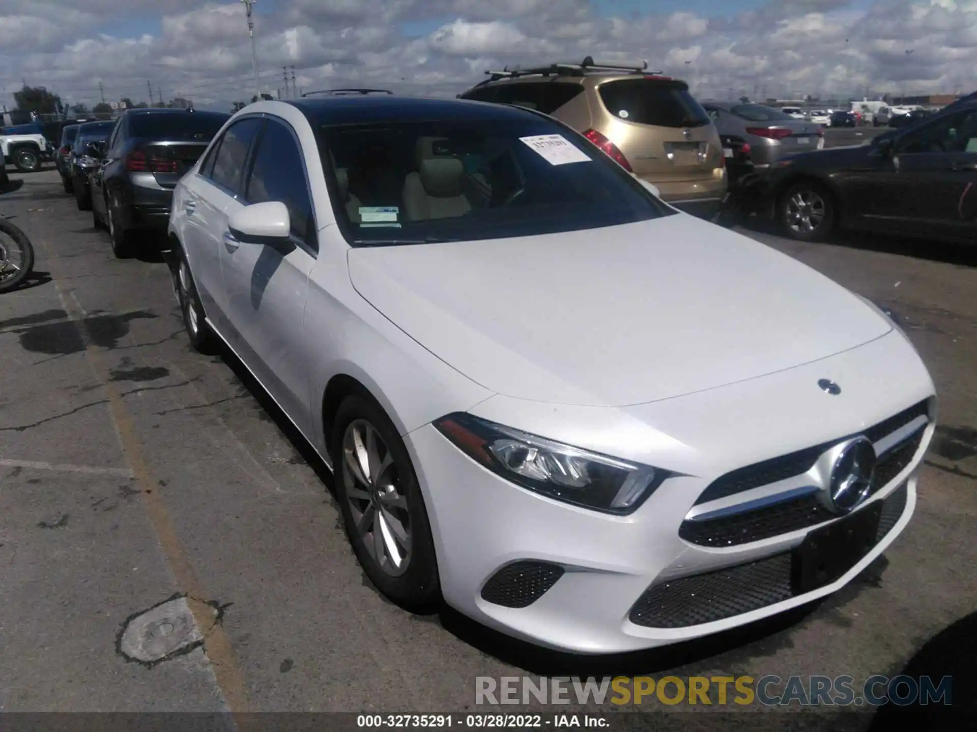 1 Photograph of a damaged car W1K3G4EB4LW043435 MERCEDES-BENZ A-CLASS 2020