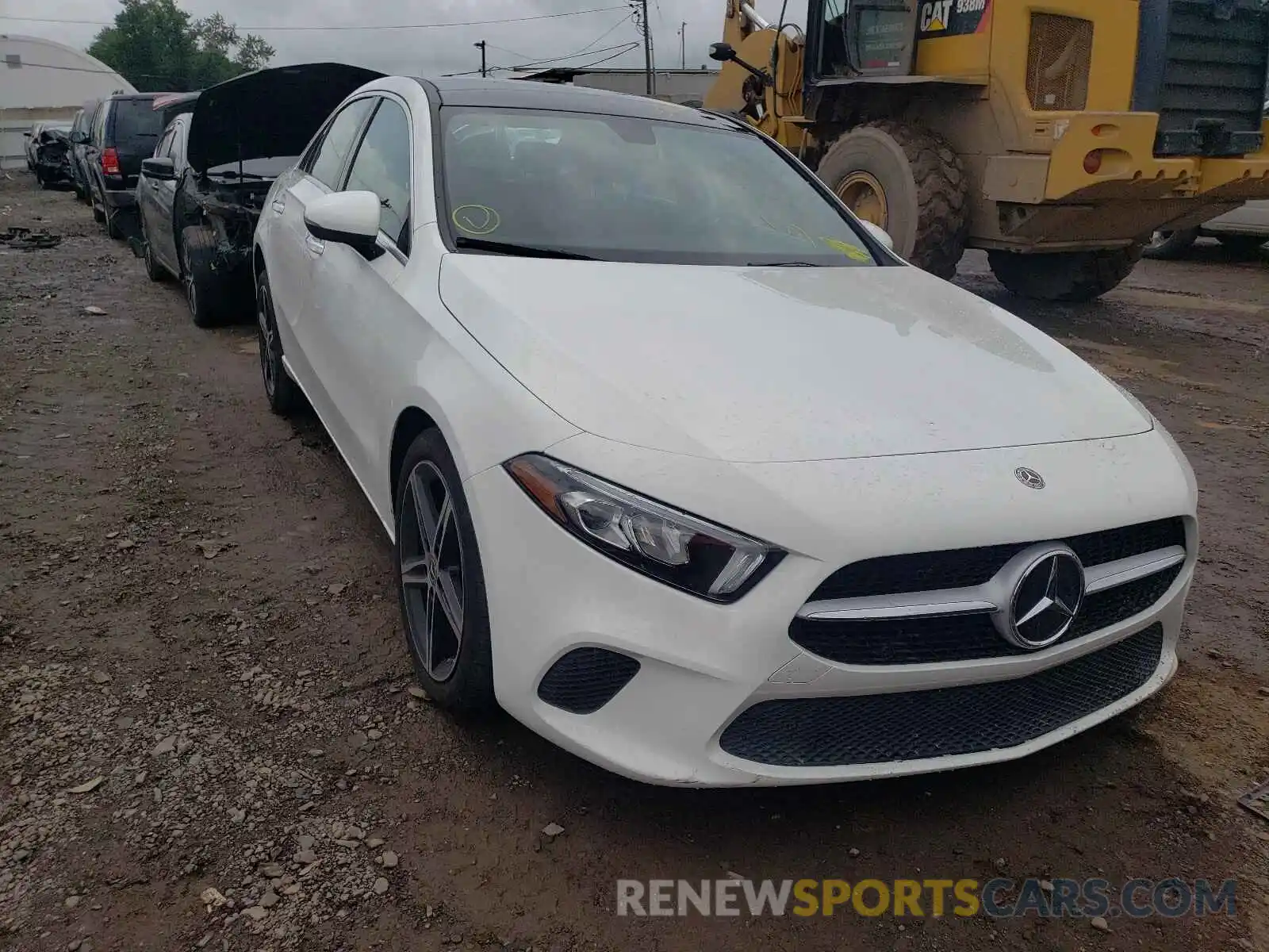 1 Photograph of a damaged car W1K3G4EB5LJ214500 MERCEDES-BENZ A-CLASS 2020