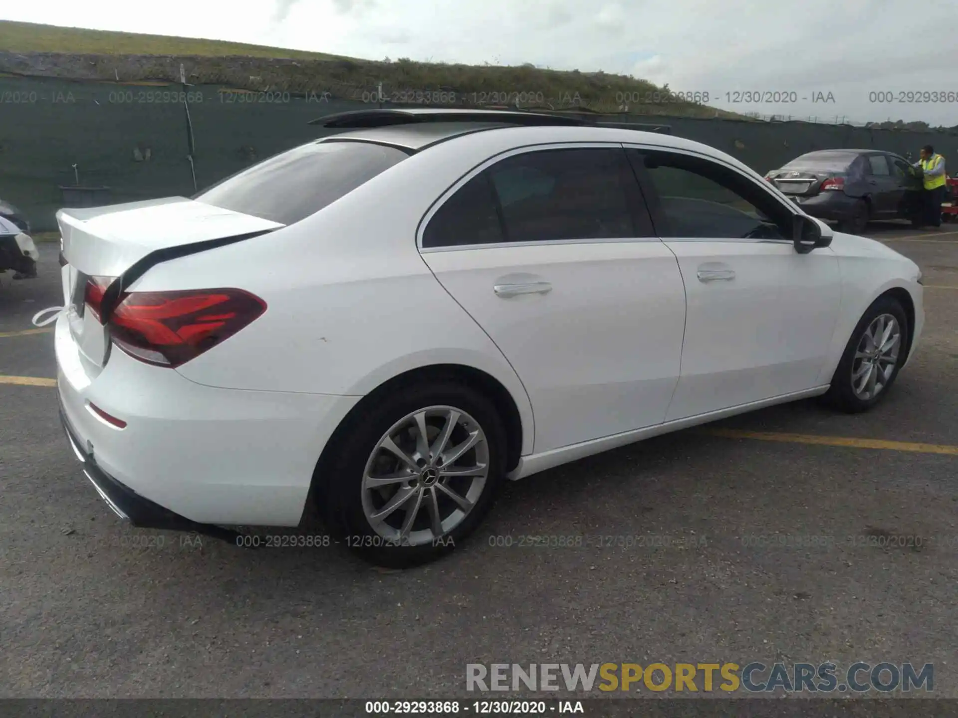 4 Photograph of a damaged car W1K3G4EB5LW044691 MERCEDES-BENZ A-CLASS 2020