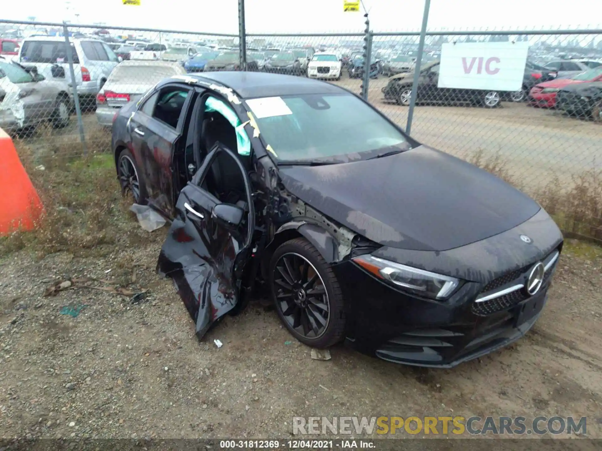 1 Photograph of a damaged car W1K3G4EB6LJ203246 MERCEDES-BENZ A-CLASS 2020