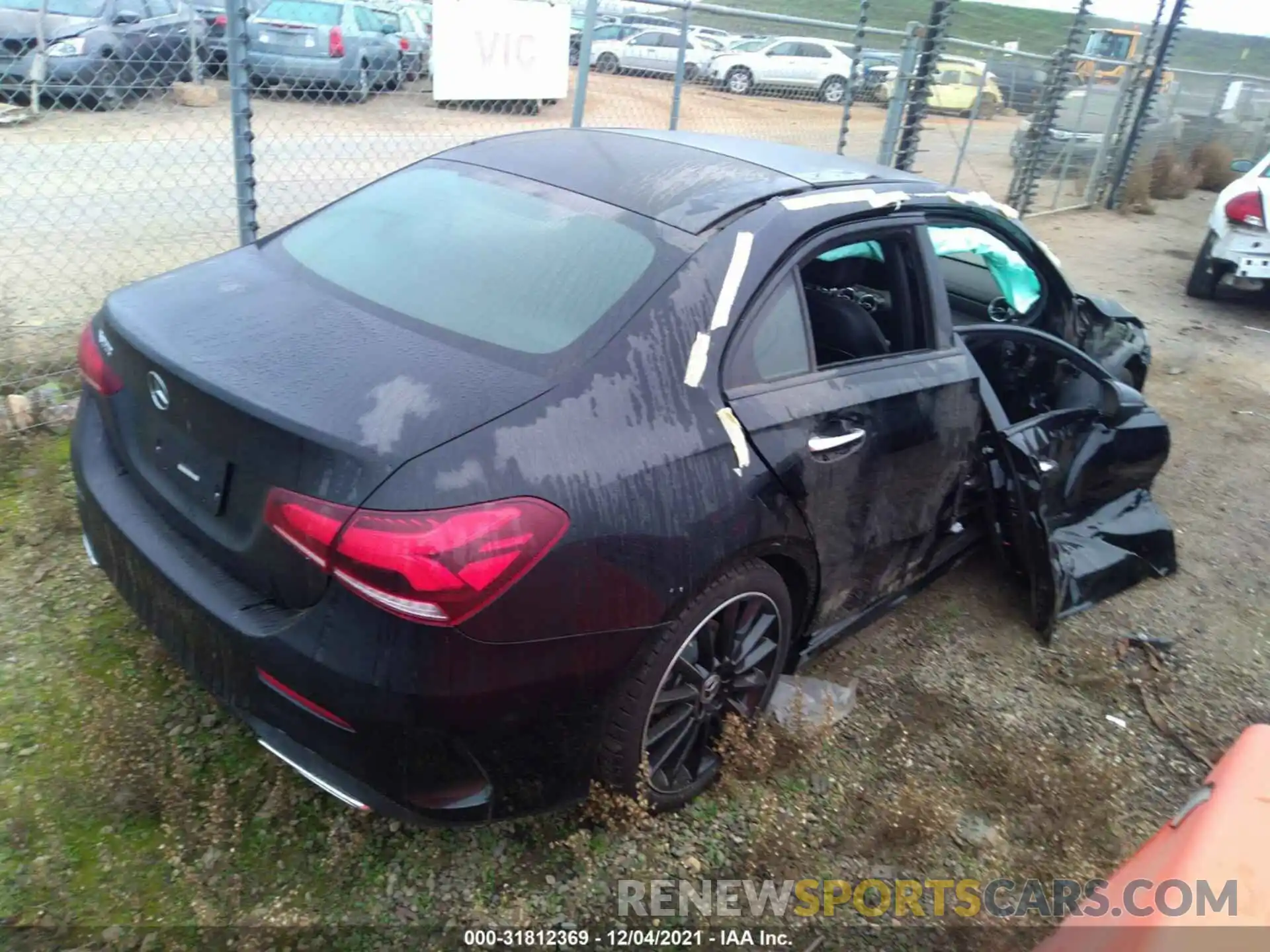 4 Photograph of a damaged car W1K3G4EB6LJ203246 MERCEDES-BENZ A-CLASS 2020