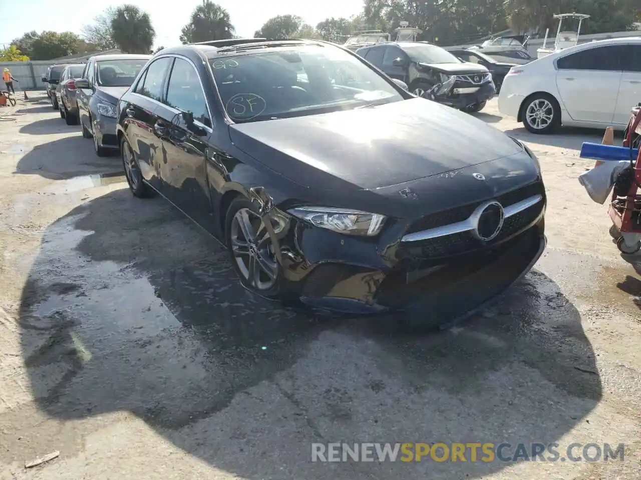 1 Photograph of a damaged car W1K3G4EB7LJ196372 MERCEDES-BENZ A-CLASS 2020