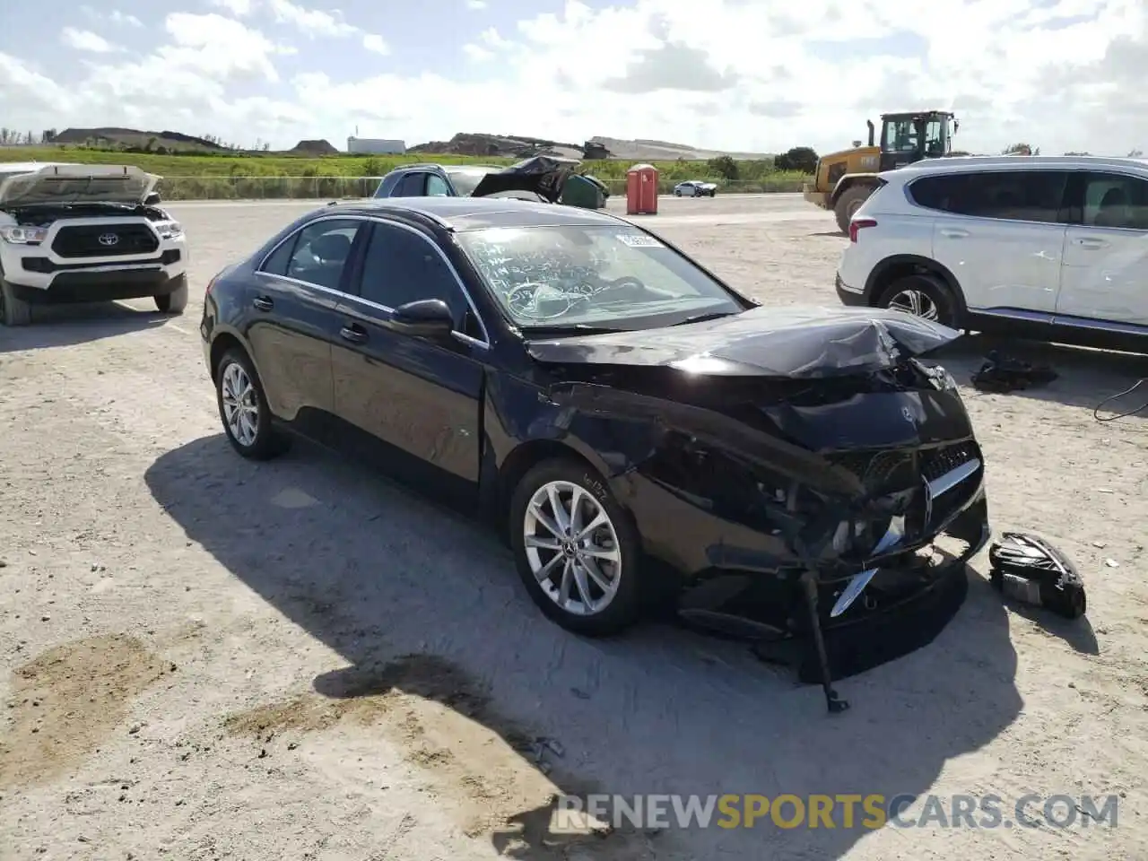 1 Photograph of a damaged car W1K3G4EB8LJ205077 MERCEDES-BENZ A-CLASS 2020