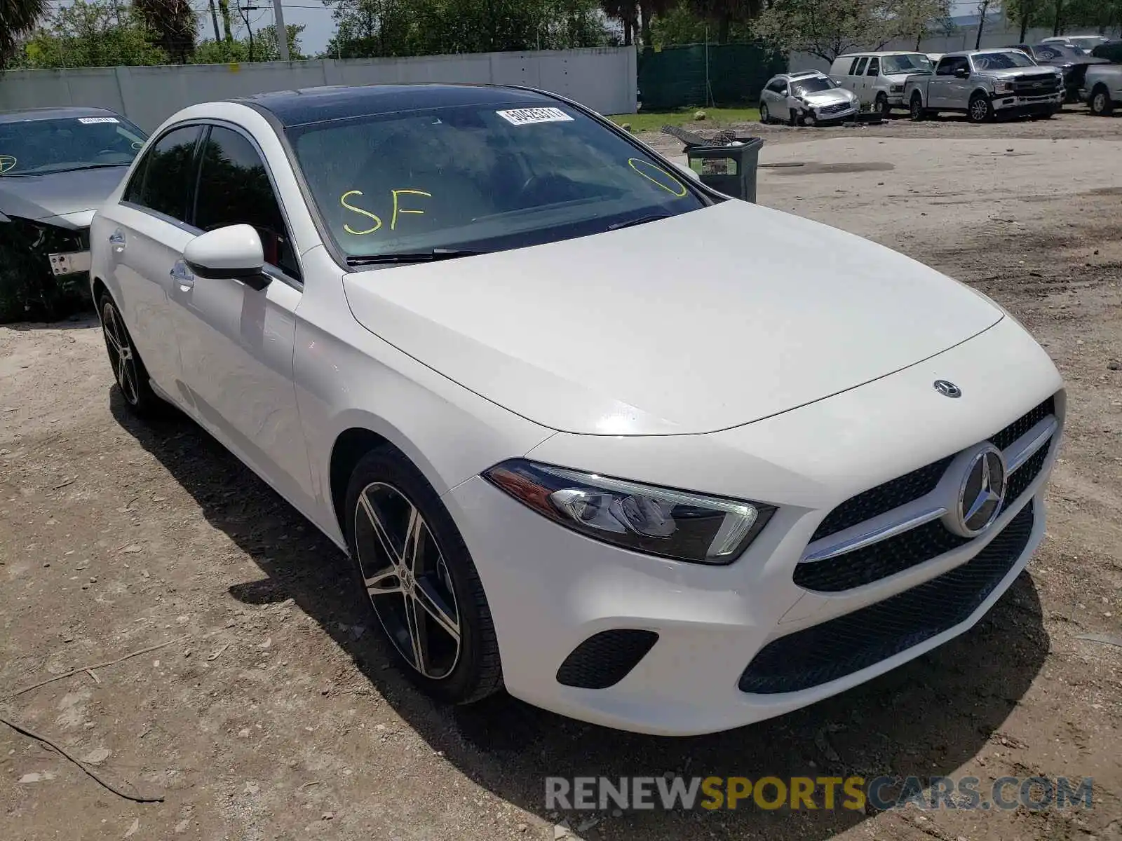 1 Photograph of a damaged car W1K3G4EB8LJ235728 MERCEDES-BENZ A-CLASS 2020