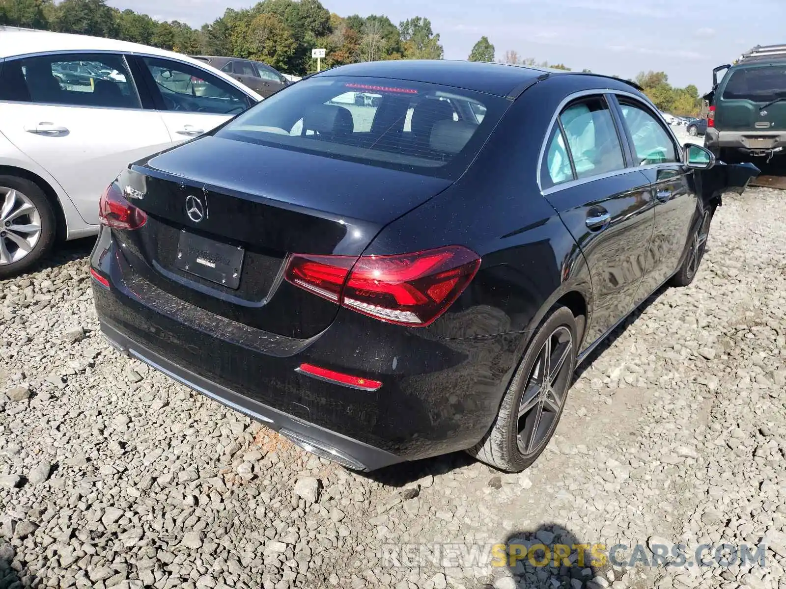 4 Photograph of a damaged car W1K3G4EB8LJ237446 MERCEDES-BENZ A-CLASS 2020