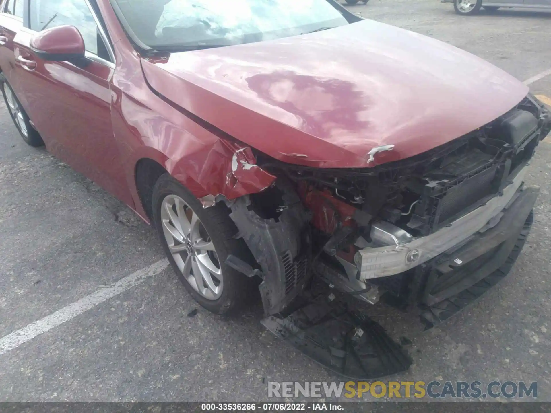 6 Photograph of a damaged car W1K3G4EB9LJ224933 MERCEDES-BENZ A-CLASS 2020