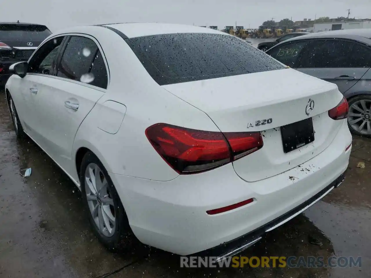 3 Photograph of a damaged car W1K3G4EB9LW044709 MERCEDES-BENZ A-CLASS 2020