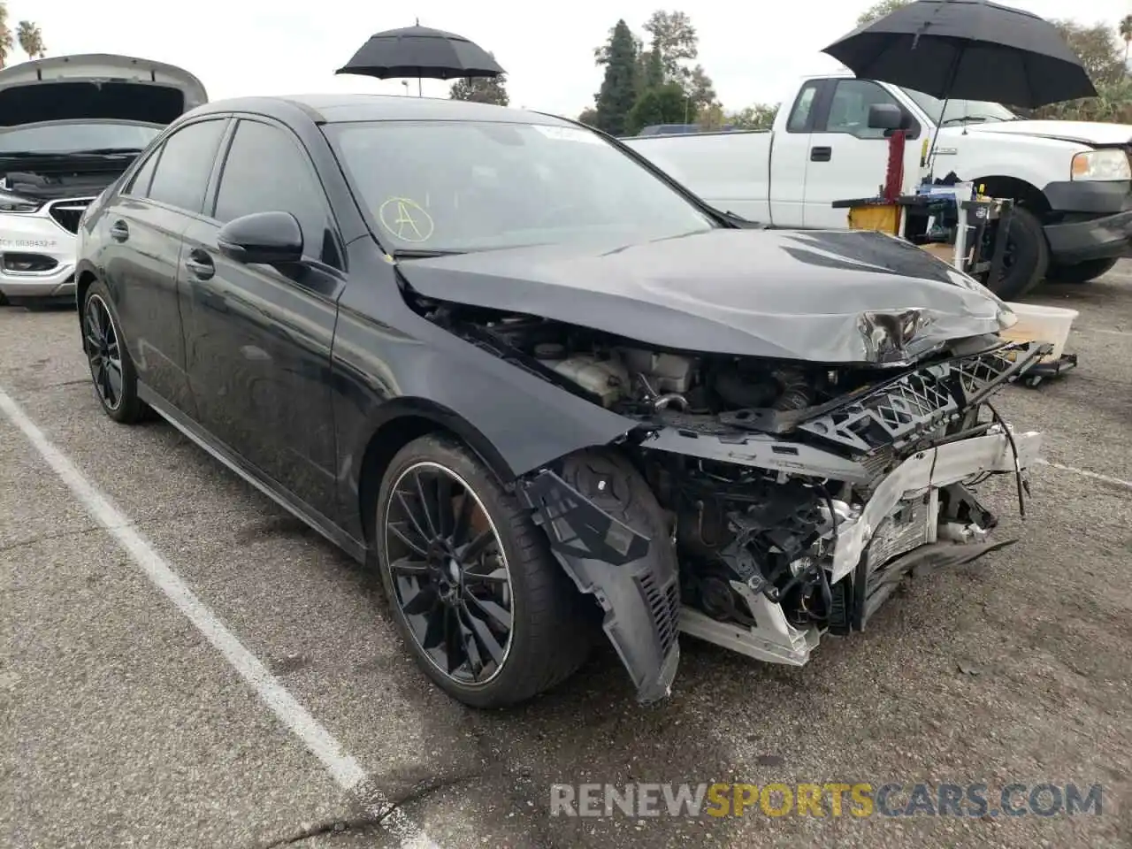 1 Photograph of a damaged car W1K3G4EBXLJ209325 MERCEDES-BENZ A-CLASS 2020