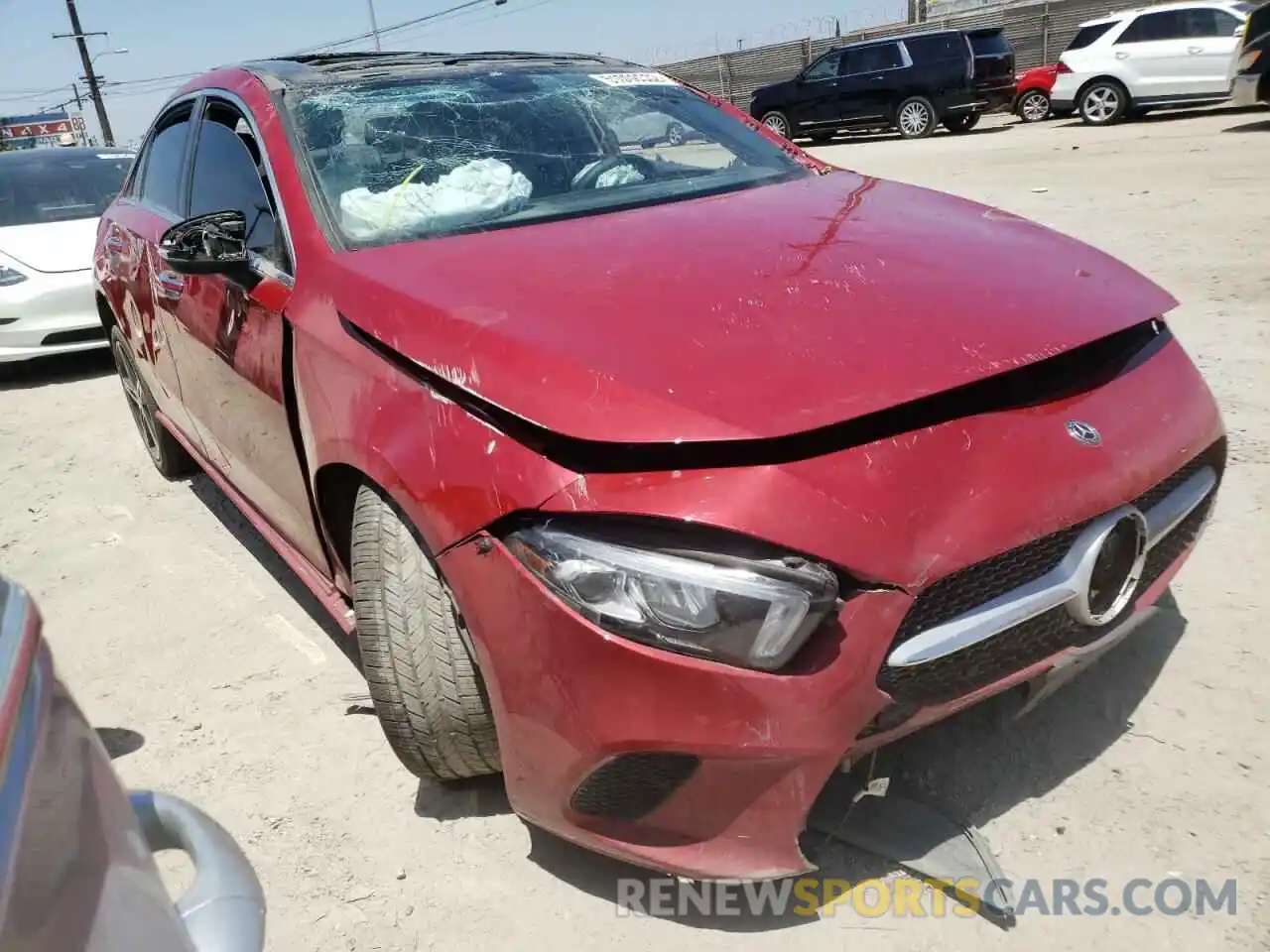 1 Photograph of a damaged car W1K3G4EBXLJ210880 MERCEDES-BENZ A-CLASS 2020