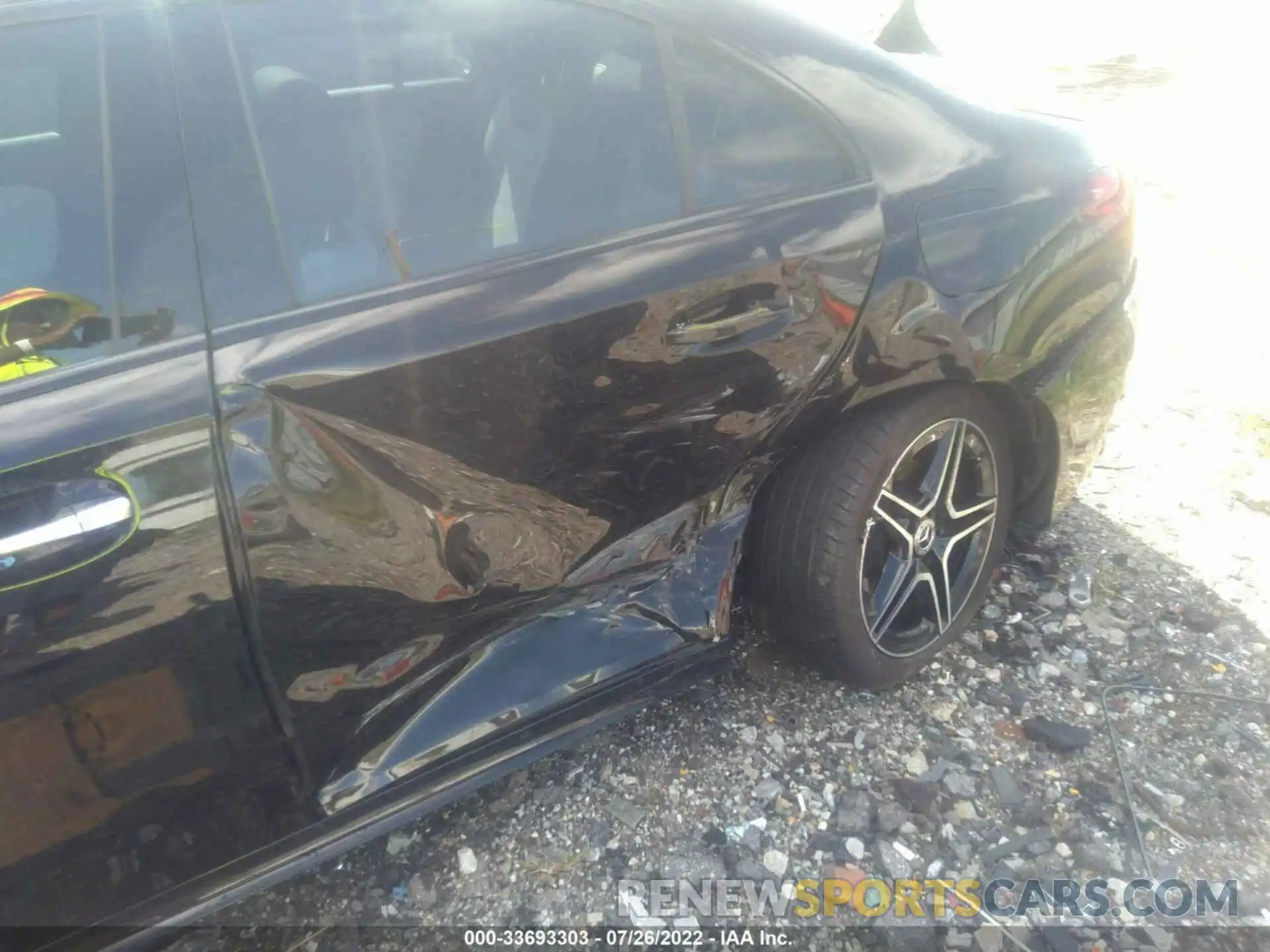 6 Photograph of a damaged car W1K3G4EBXLJ225167 MERCEDES-BENZ A-CLASS 2020