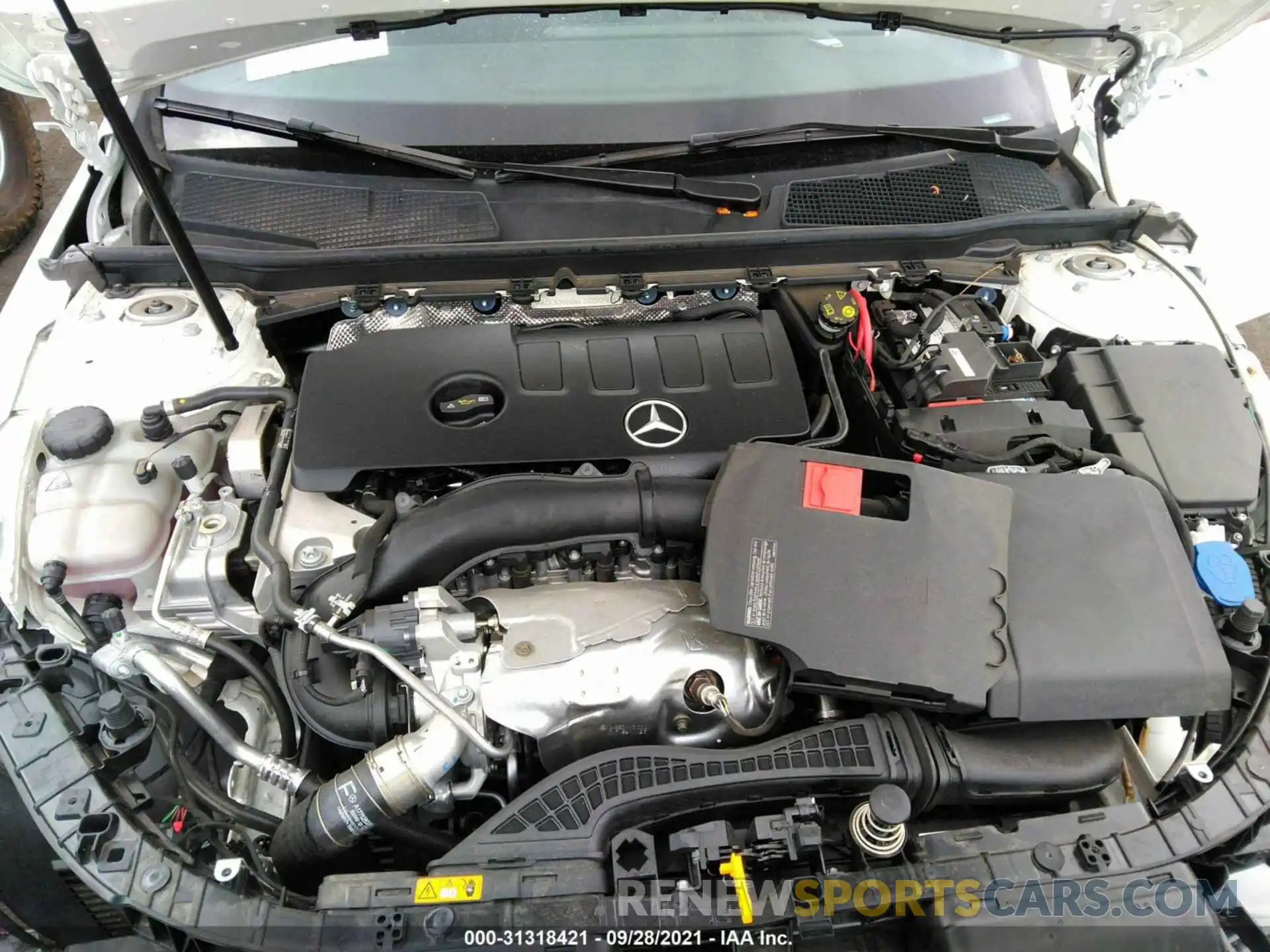 10 Фотография поврежденного автомобиля W1K3G4EBXLJ229946 MERCEDES-BENZ A-CLASS 2020