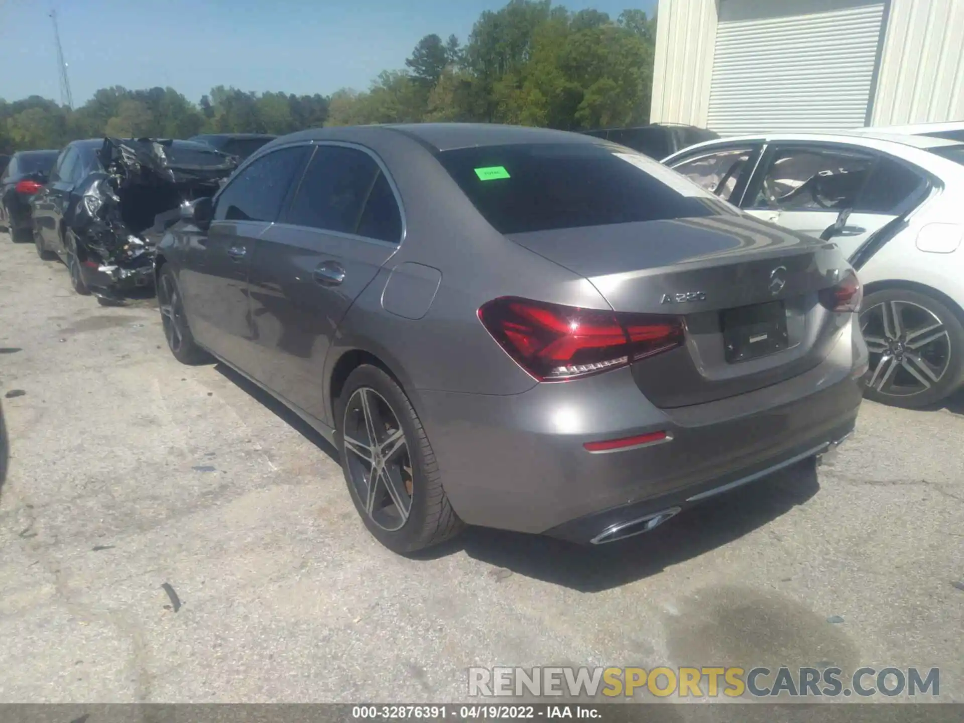 3 Photograph of a damaged car W1K3G4EBXLJ236492 MERCEDES-BENZ A-CLASS 2020