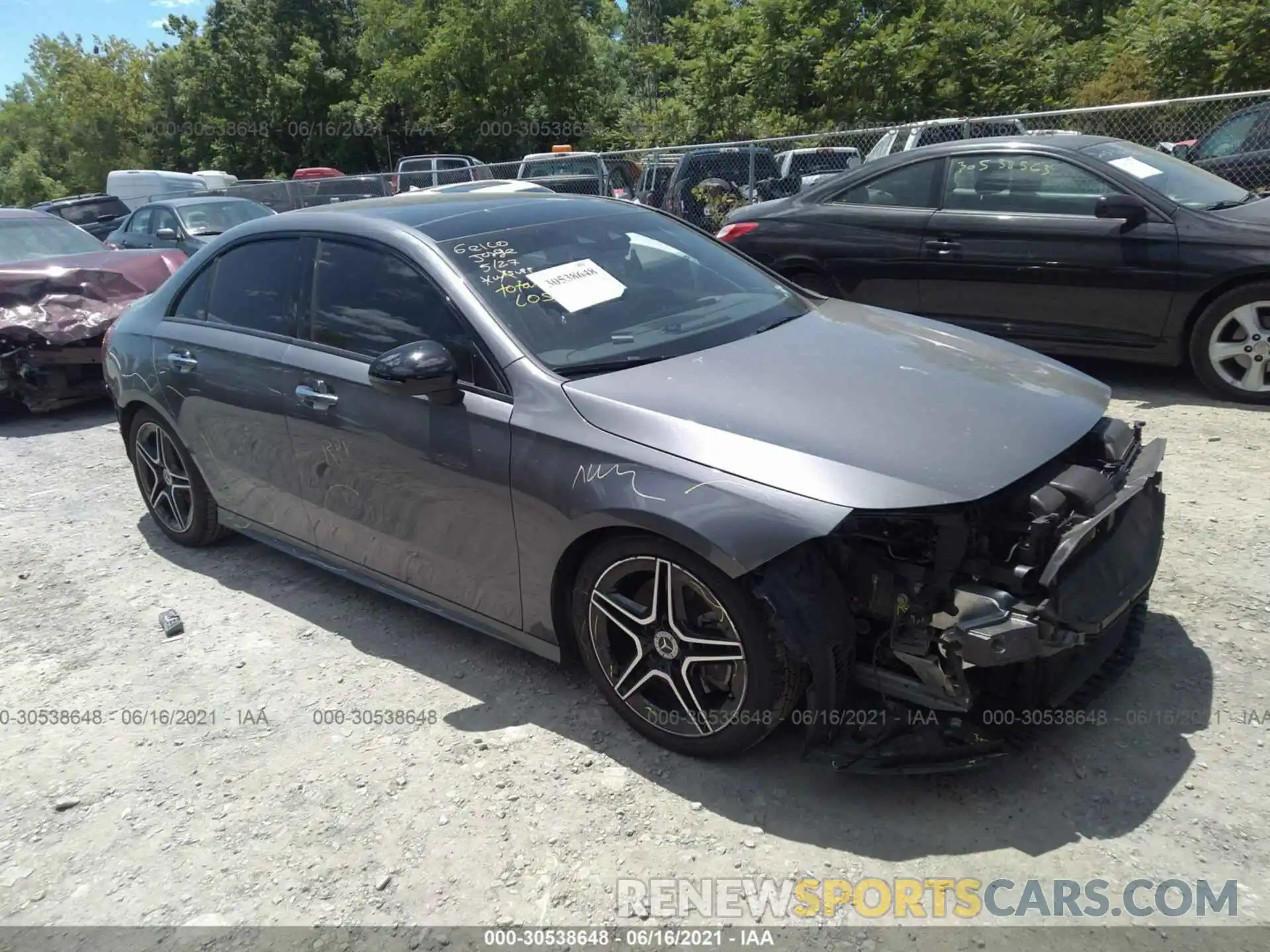 1 Photograph of a damaged car W1K3G4FB0LJ237536 MERCEDES-BENZ A-CLASS 2020