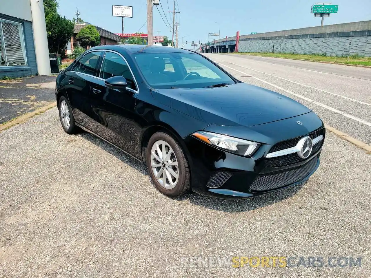 1 Photograph of a damaged car W1K3G4FB1LJ201872 MERCEDES-BENZ A-CLASS 2020