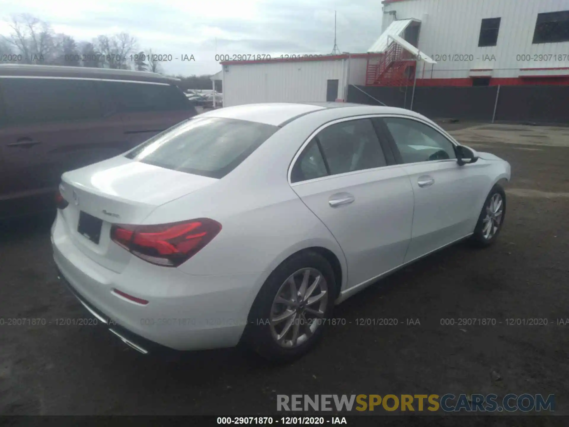 4 Photograph of a damaged car W1K3G4FB2LW044534 MERCEDES-BENZ A-CLASS 2020