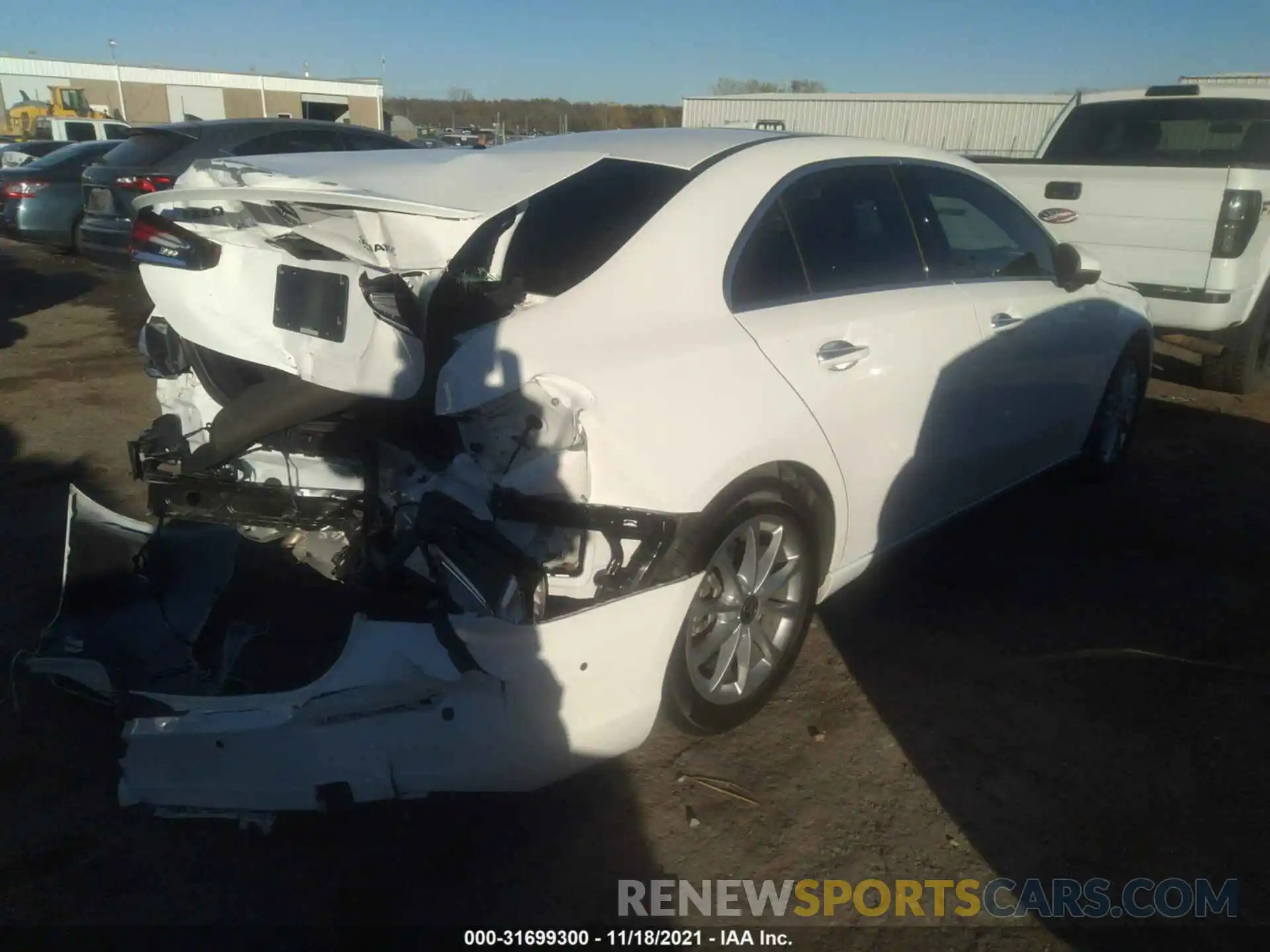 4 Photograph of a damaged car W1K3G4FB3LW046163 MERCEDES-BENZ A-CLASS 2020