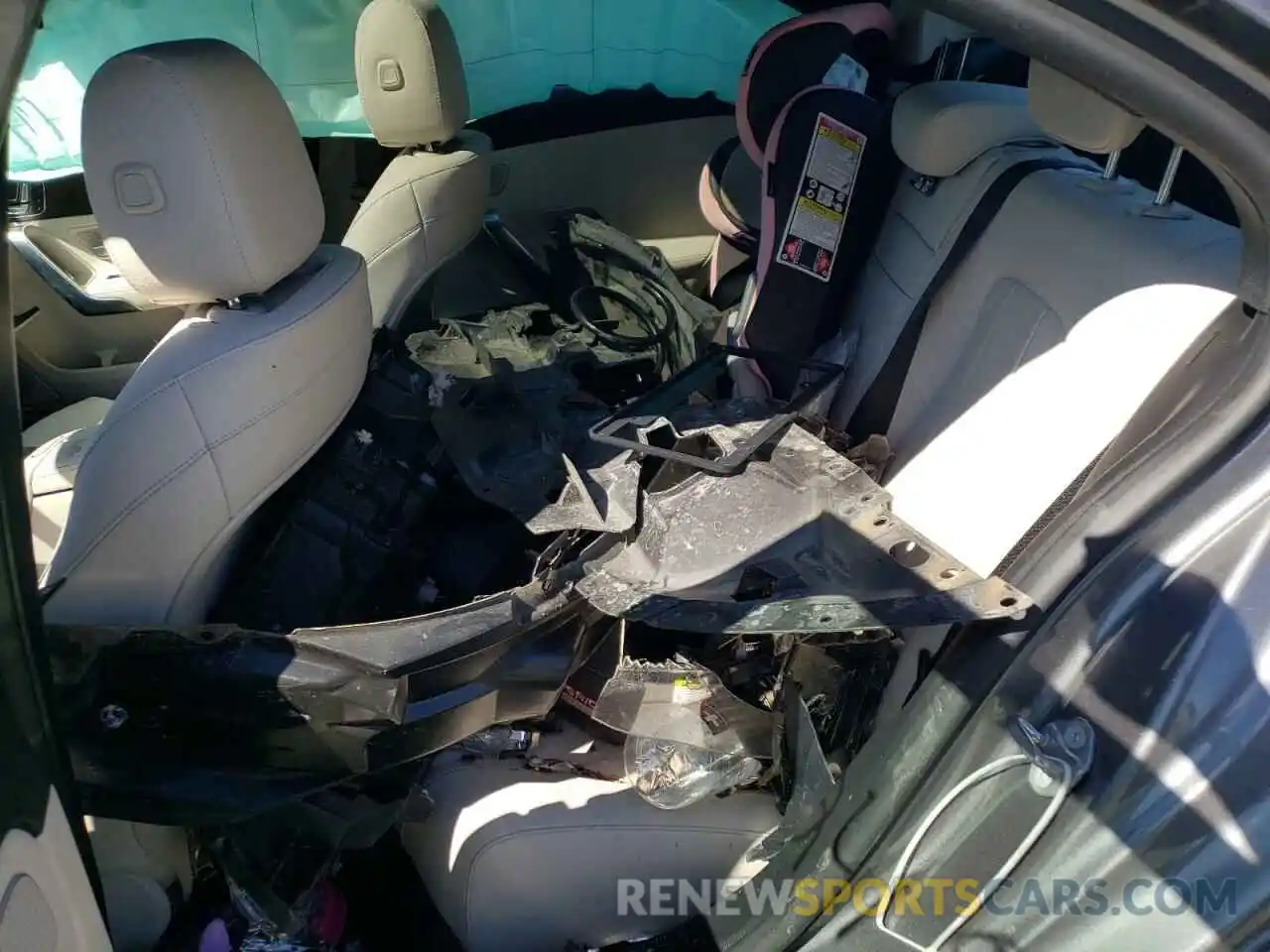10 Фотография поврежденного автомобиля W1K3G4FB4LJ223865 MERCEDES-BENZ A-CLASS 2020