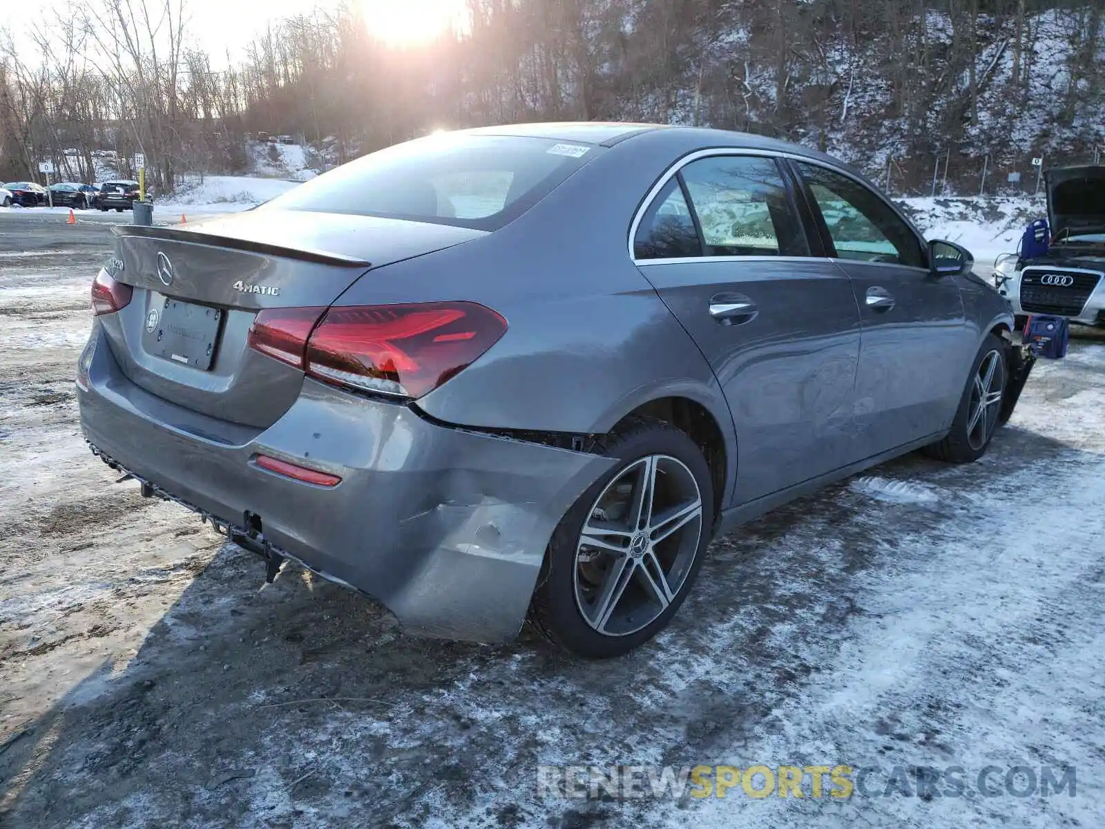 4 Photograph of a damaged car W1K3G4FB6LW047484 MERCEDES-BENZ A-CLASS 2020