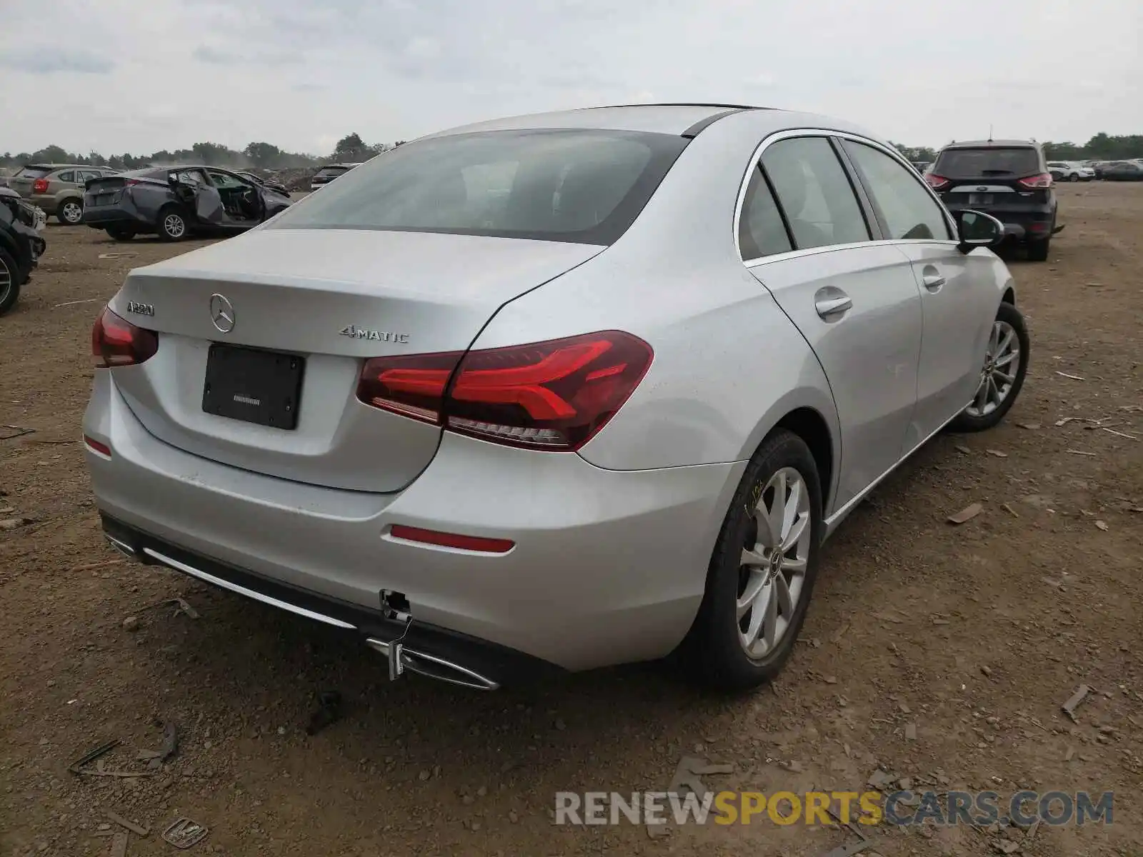 4 Photograph of a damaged car W1K3G4FB9LJ202347 MERCEDES-BENZ A-CLASS 2020