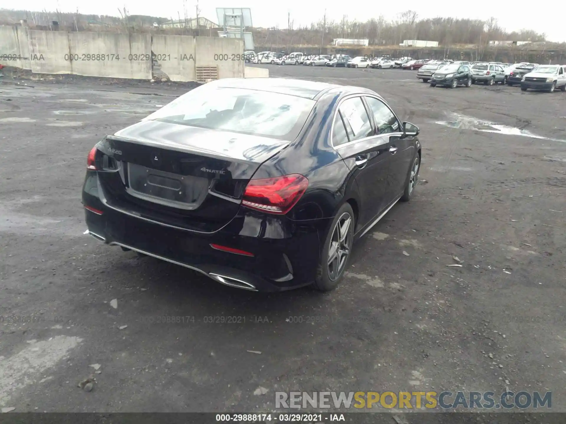 4 Photograph of a damaged car W1K3G4FB9LW043932 MERCEDES-BENZ A-CLASS 2020