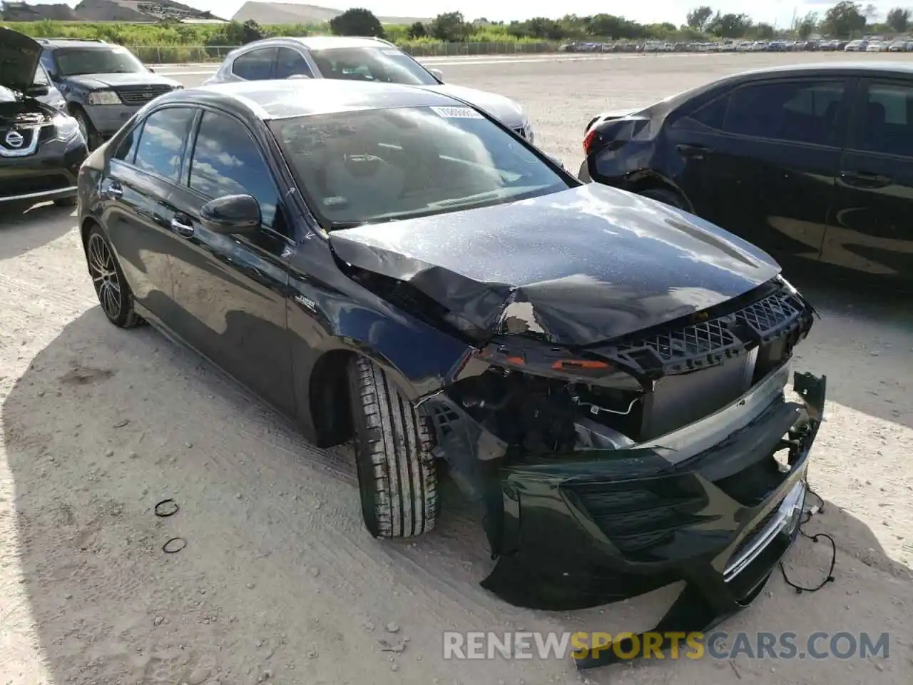 1 Photograph of a damaged car W1K3G5BB0LJ205486 MERCEDES-BENZ A-CLASS 2020