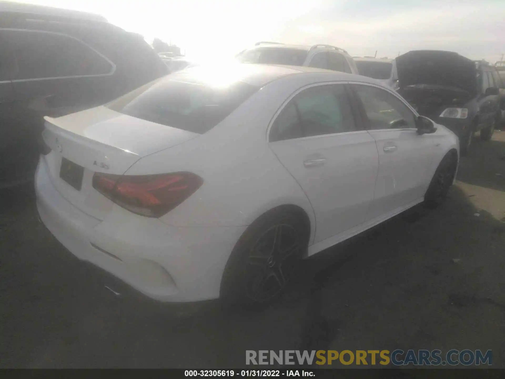 4 Photograph of a damaged car W1K3G5BB0LJ215709 MERCEDES-BENZ A-CLASS 2020